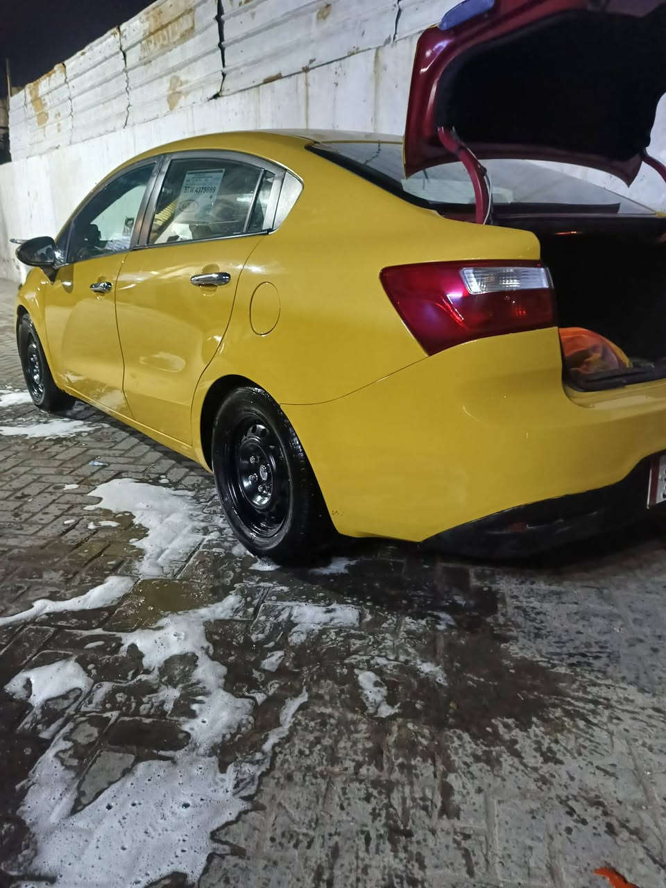 سلام عليكم كيا ريو موديل ٢٠١٣ وارد امريكي حادثه بنيد فقط بدون دواخل مكينه صارله  يومين من شديتهه مال حاويه مكاني مدينه الصدر ***********
