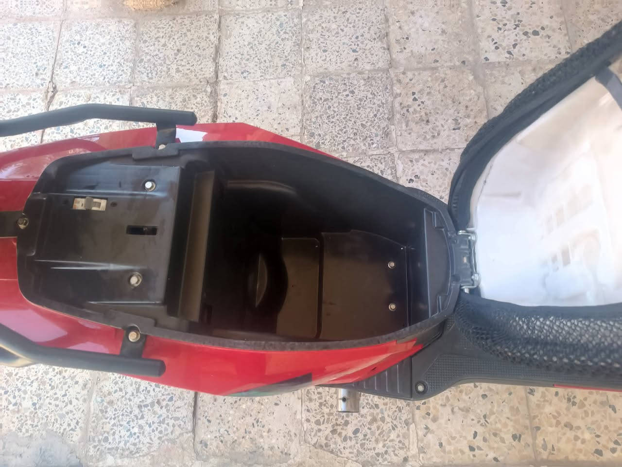 دراجة شحن للبيع بعدهاا جديدة سعر 800 تفاصيل عل خاص


**إذا كنت صاحب هذا الإعلان وتريد حذفه لأي سبب، رجاءا أرسل رسالة إلى الدعم الفني**