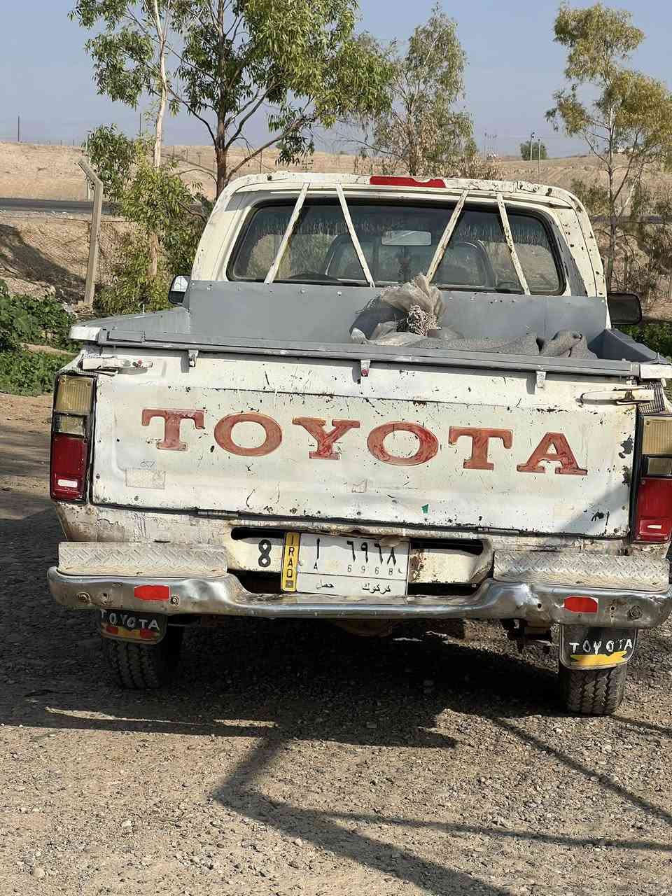 السلام عليكم سياره 80 رقم كركوك مشروع وطني  كابون بانزين محرك رايمن جديد سياره نضيفه كلش السعر28  ورقه بيها مجال رقم المبايل ***********
