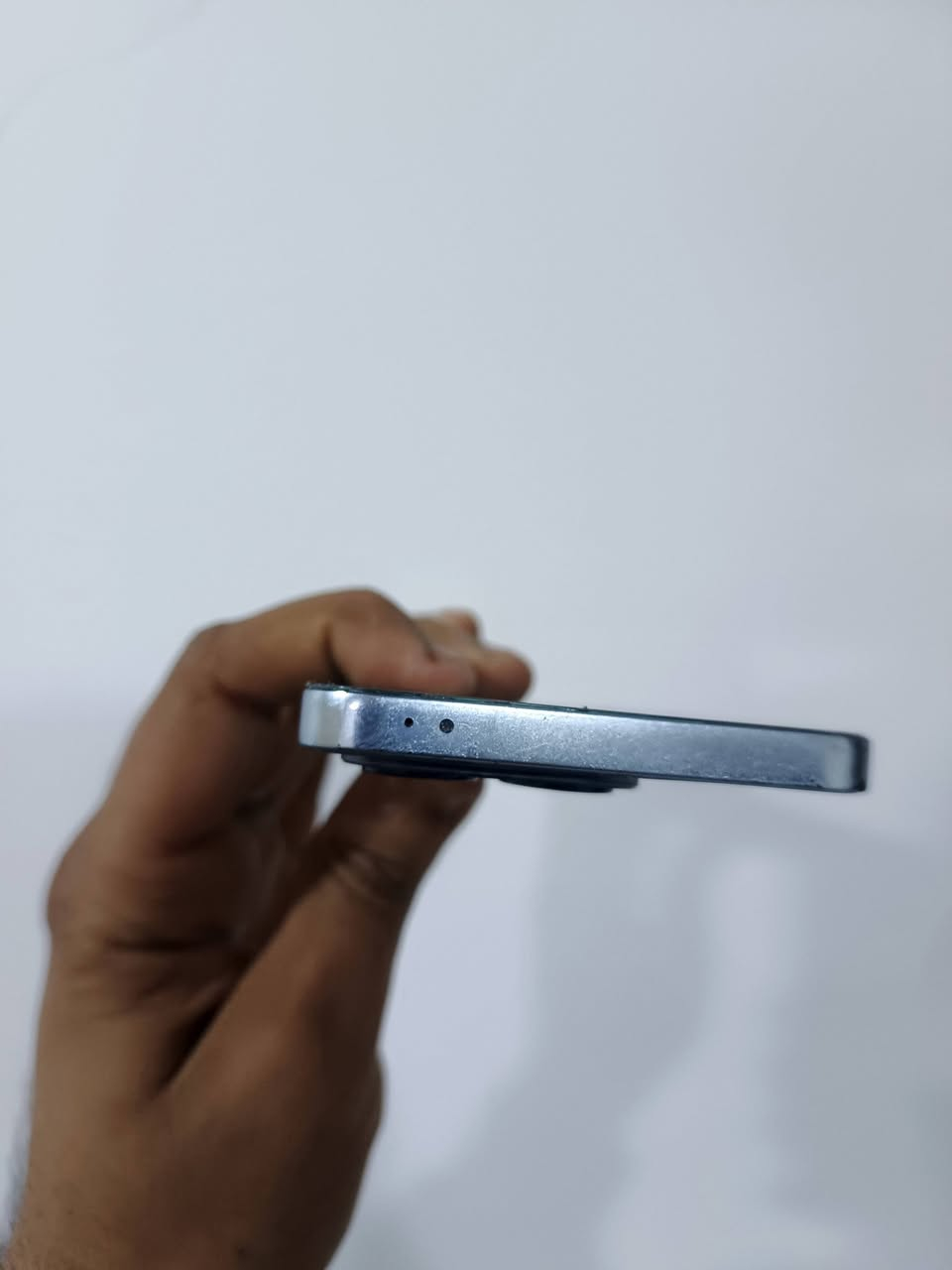 Honor x8a
Ram8+turbo 
128GB 2SIM 4G 
تنها جامي گوراوه بيكيشه يه 
نرخ ٨٥هه زار


**إذا كنت صاحب هذا الإعلان وتريد حذفه لأي سبب، رجاءا أرسل رسالة إلى الدعم الفني**