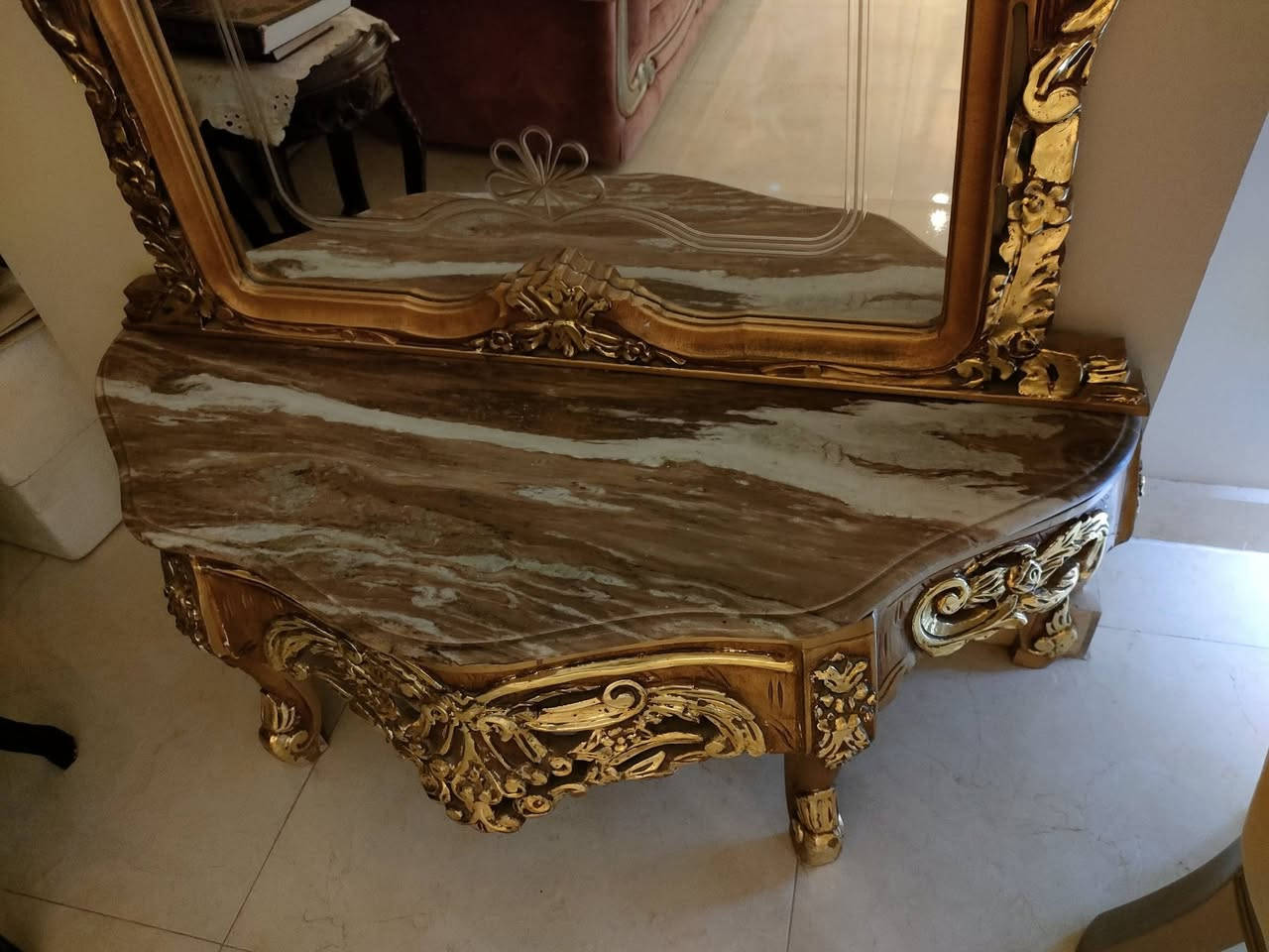 كونسول طراز فرنساوى بورق الدهب والمرايه حفر ليزر كالجديد للبيع


**إذا كنت صاحب هذا الإعلان وتريد حذفه لأي سبب، رجاءا أرسل رسالة إلى الدعم الفني**
