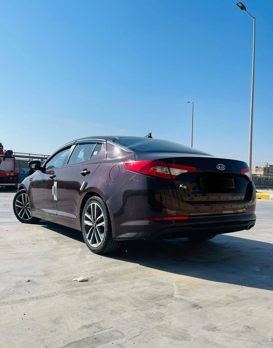 K5فول موصفات ما عده فتحه كصه جنطه مديل 14مكان سيارة البصرة ***********ااسعر 58بيه مجال بصيط حك جيه
