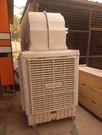 للبيع مولدة كيا ومبردة حجم كبير للاستفسار الإتصال على 07805464694