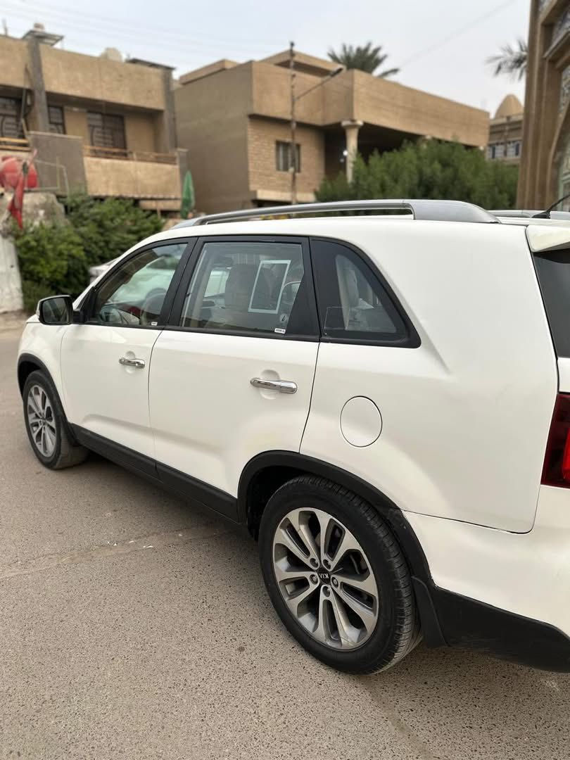 انسب سورنتو اشوفها
سورنتو ٢٠١٤ 

خليجي اربعه 

سلندر مكينه كير مكفوله مواصفات شاشه تحكم ستيرن مري شفط ٧ راكب ٣ قطع تبريد داخل بيجي نضام ايكو اشاير بالمري 

مكينه ٢٤٠٠ دوش 

سياره بيه مكانات صبغ ابيع حزام سونار ب منشور رقم واسط إنكليزي جديد هزه جديده باسمي ماشيه ١٦٠ مكان سياره بغداد

سعر 140$

***********

***********
