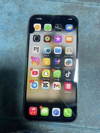 ايفون 12 برو ماكس ذاكره 256 بطاريه 78 بيه ضربه بسيطه ب شاشه  077774944...