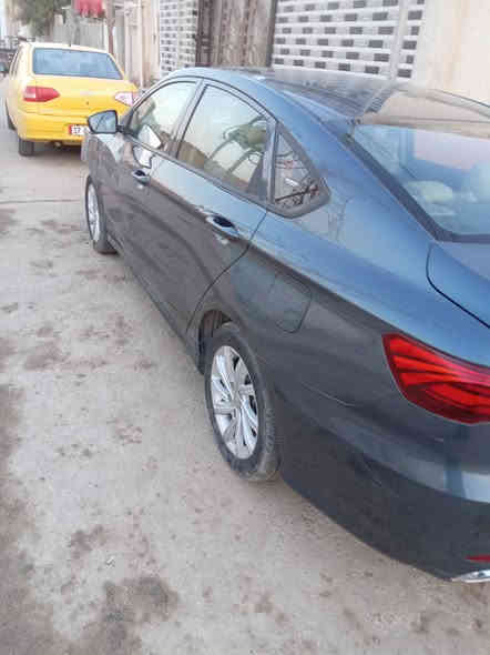 جيلي بين راي فحص مؤقت مثنى 2022 ماشيه 20 الف تباع على حادثها سعر 45 ورقه
***********
