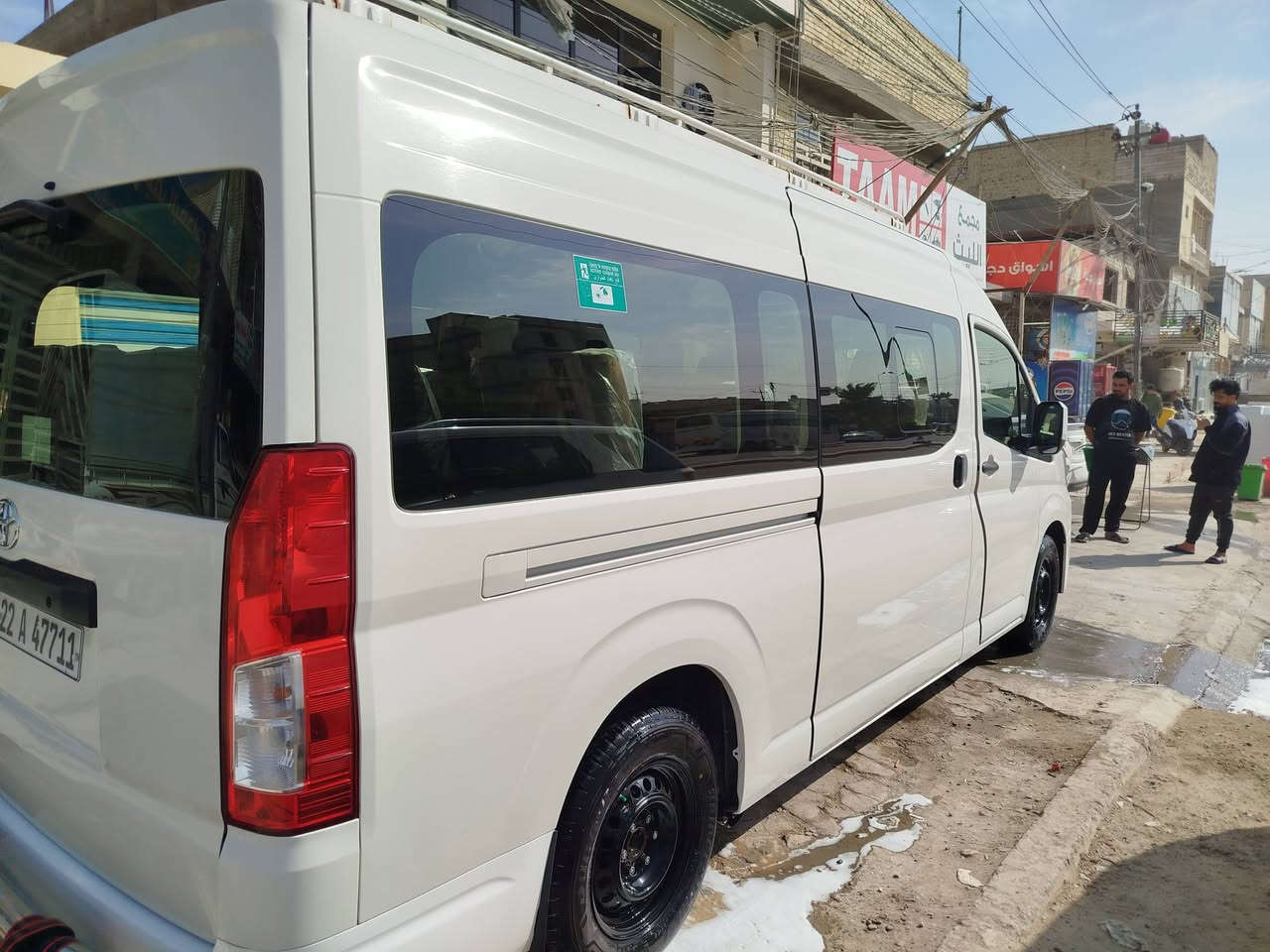 سلام عليكم هايس موديل 23 نص فول كير عادي رقم شمالي سعر 380 ***********
