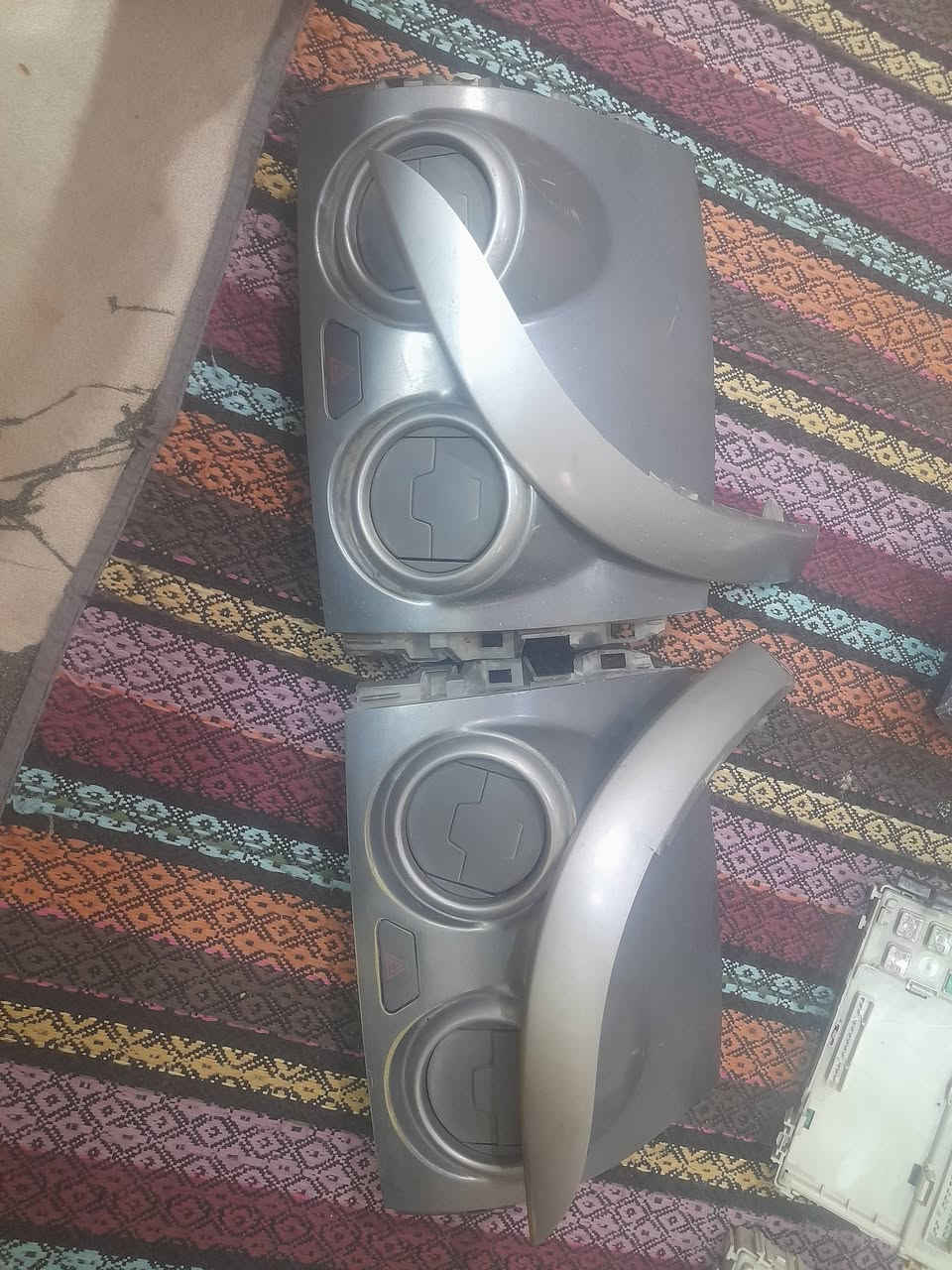 السلام عليكم غراض بي واي دي جي ثري تفصيخ اصلي اي شخص يحتاج غراض يراسلني خاص ويدلل عنوان البصرة ابو الخصيب  ***********
