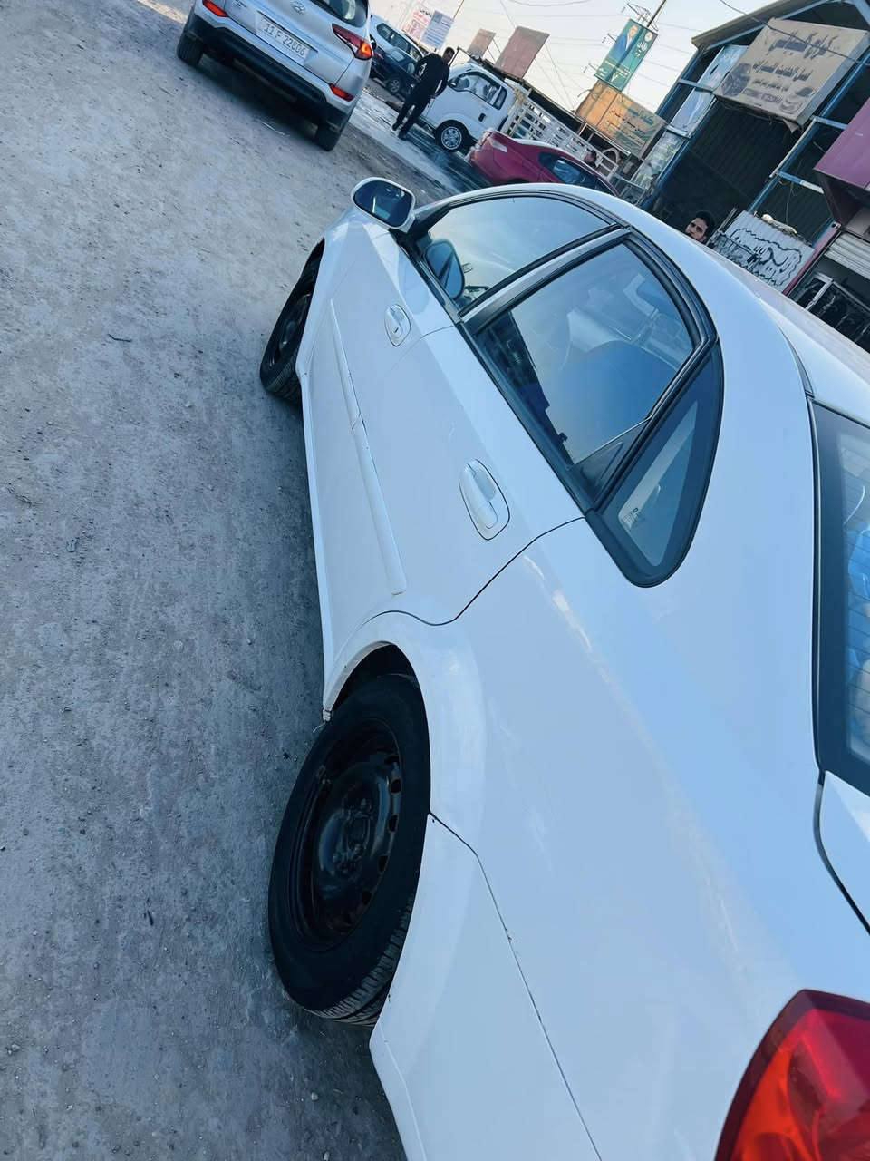 السلام عليكم 
اوبتره 2011 
رقم بابل باسمي 
بيه صبغ جاملغ امامي 
وجاملغ خلفي 
السعر 78 وبيه مجال 
العنوان بابل قرب سيطره الاثار 
***********
