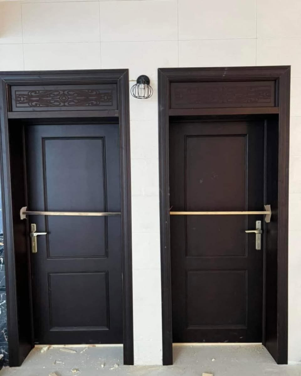 🔥 أبواب عراقية طبع وصاج وجميع الانواع والموديلات – قوة، أمان، ومظهر يرفع مستوى بيتك
يقدم معمل الثقلين (بيت الصاج) أبواب عراقية بمواصفات عالية وجودة مضمونة، نتعامل بالمواد الأصلية فقط والصبغ بأرقى وأأنظف المواد 
✅ معاكس 5 ملم متين !
✅ حشو جام روسي جديد درز 
✅ صبغ على إيد امهر الصباغين – تشطيب نظيف وراقي
✅ كيلون تركي 7 إنج تركي أصلي 🔐
✅نرمادة اصلي ثقيل !
✅ شد الباب وصبغ الجرجوبة شامل بالسعر 
✅ موديلات حديثة وراقية تناسب جميع الأذواق
💰 السعر: ‼️ 125 ألف دينار فقط ‼️ (شامل تركيب الباب وصبغ الجرجوبة)
📍خدمة القياس داخل بغداد ! مجاناً
🚚 التوصيل متوفر إلى جميع مناطق بغداد والمحافظات
📞 بادارة ليث الزيدي، واتساب : ***********
معمل الثقلين (بيت الصاج)
📩 تواصل الآن وخلي باب بيتك بمستوى ثاني
