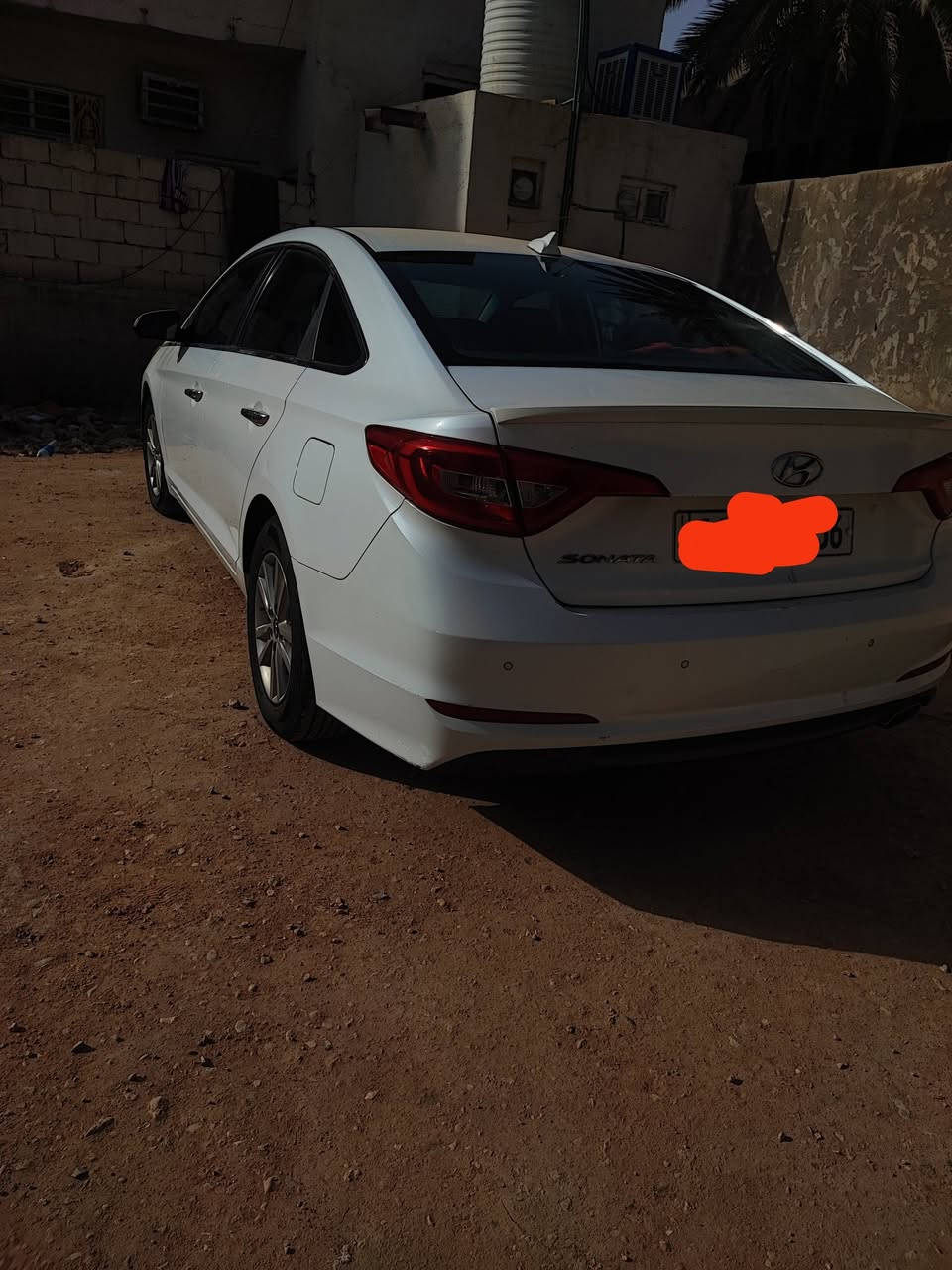 ✅ سوناتا 2016 للبیع
🚘حادثه مثل ما موضح بالصوره
السیاره کیر ومکینه جديد ومكفول 
السياره نظيفه 
مواصفات السياره بيه 
1-رادار كاميرات
2- تحكم استيرن 
3-ثلاث انظمه قياده
4- نظام ترحيب جنطه تفتح عند الاقتراب من السيارة 
5-تشغيل بصمه (زر التشغيل )
6- المري الجانبيه كهرباء 
7-سيارة وارد كندي
تقريبا فول مواصفات من عدا فتحت السقف 
رقم بغداد باسمي 
مكان السيارة كربلاء 

للاستفسار الاتصال على الرقم ***********
