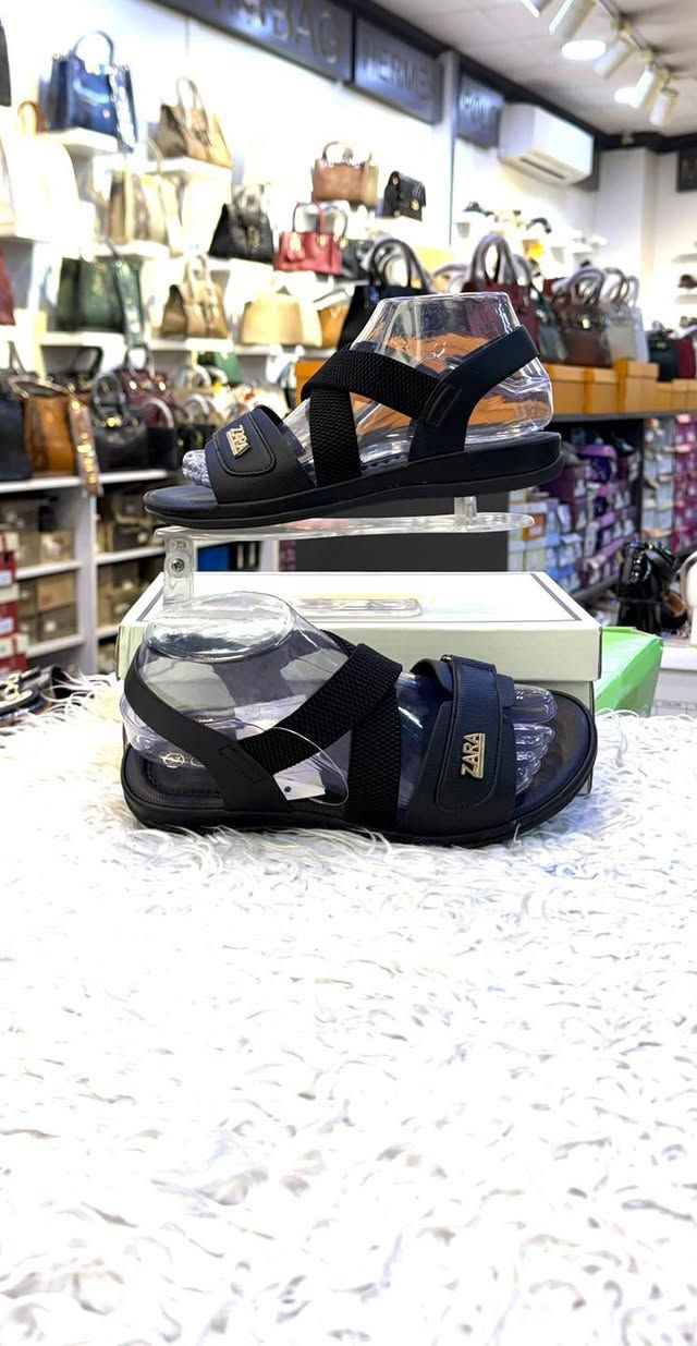 سلاو 😍👋 مرحبا 👋🧡 ANA SHOES 

جبنالكم سندل فلاط طبي  جديد 4الوان موجود  ره قم   36 37 38 39 40 41موجود 4الوان موجود
العنوان كركوك قادسيه الثانيه بدايه سايدين ابو
 خطاب  توصيل جميع محافظات
الاتصال على هذا الرق***********
