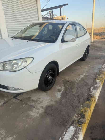 السلام عليكم النتره خليجي مكينه ٢٠٠ موديل ١٠ حلوه سياره بيها ملاحظات مرفوقه بل سونار اسعر شده او عشره بيها مجال للطيبين رقم الهاتم ***********
