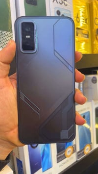 انفنكس جيتي 30 ابرو ذاكرة 256 عشوائية 12 فول نضافة  بدون ملحقات للأستف...