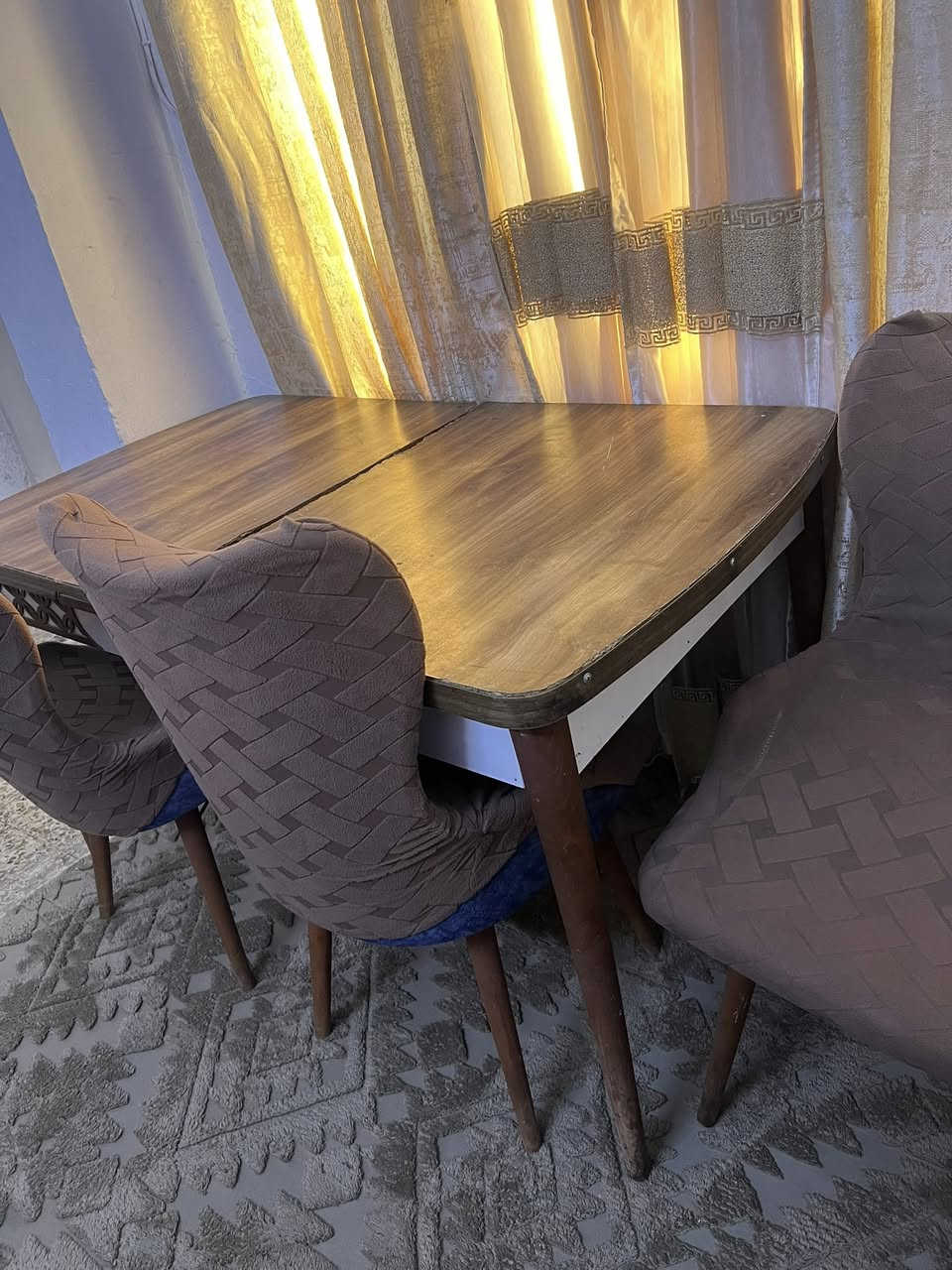 تخم ماركه تركيه سبرنغ اسفنج ضغط اربعه مقعد ب١٨٠ الف
ميز طعام مع ٤ كراسي الميز بدون زجاج كلش قوي ولون الكراسي الاصلي نيلي مع تلبيسات الكراسي السعر ٥٠ الف
جهاز تبخير مال ربو ما مستعمل جديد سعر ٢٥
جربايه طفل ب٥٠
عرابانة طفل وبايسكل ب٤٠ الف 
ملاحضه الغراض مستعجله ع بيعتهم الي مهتم يتفضل خاص
العنوان بغداد الدوره


**إذا كنت صاحب هذا الإعلان وتريد حذفه لأي سبب، رجاءا أرسل رسالة إلى الدعم الفني**