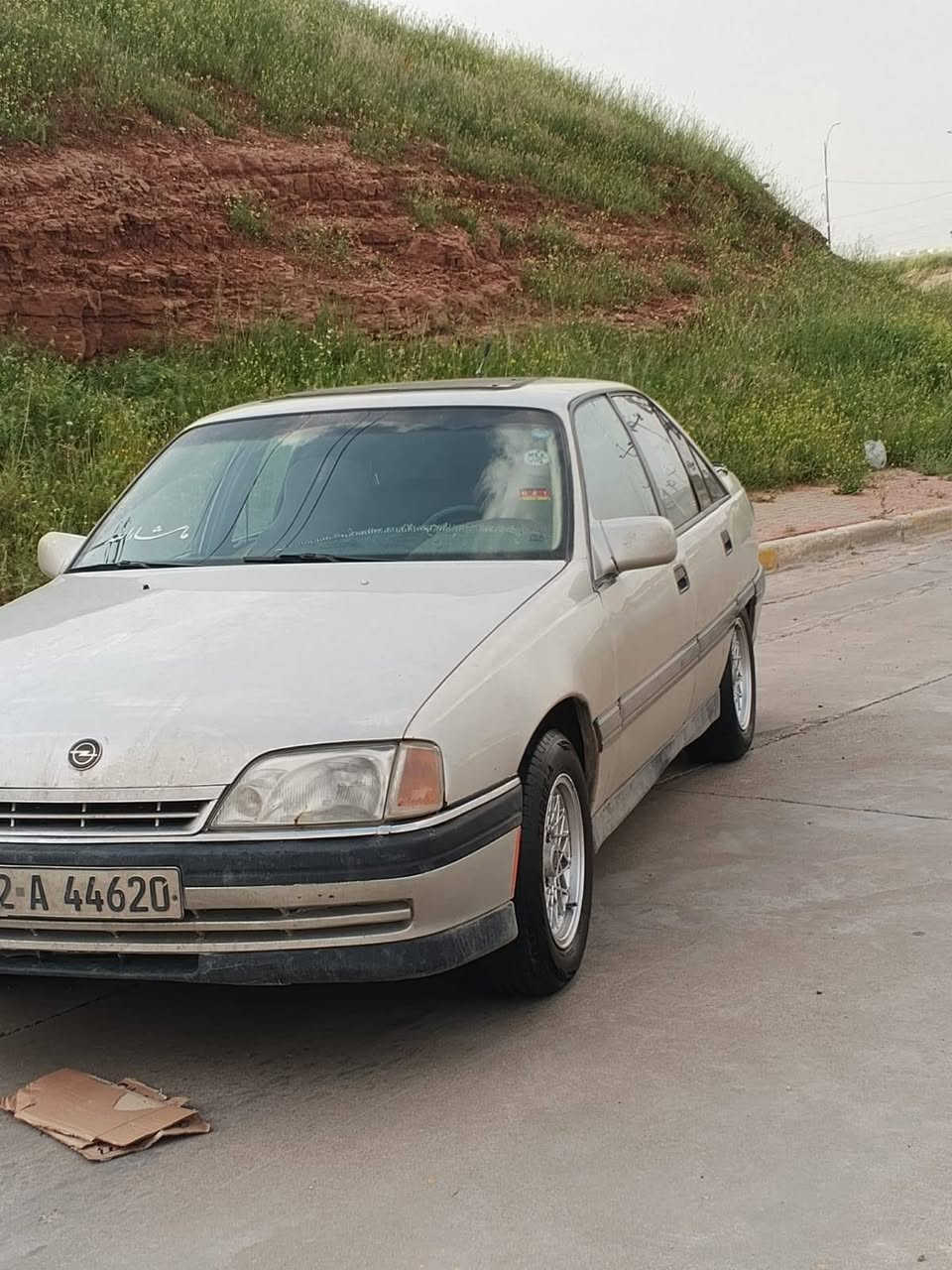 ئۆمیگامۆدیل 91مەکینە 20گێر عادی سڵایت قفڵ مەرکەزی ئاوێنە کارە بای  سیارە کە گێروو مەکینە بەشەرت سیارەکە پێشوو پشتی کەپسە خایسیشی نیە سیارەکە ڕەقەموو سەنەوی تازەیە تا29 سیارەکە کۆبۆنی بەنزینیشی هەیە  شوێن کەرکوک ڕەقەم مۆبایل    ***********     *********** كويسينجاك, أربيل
