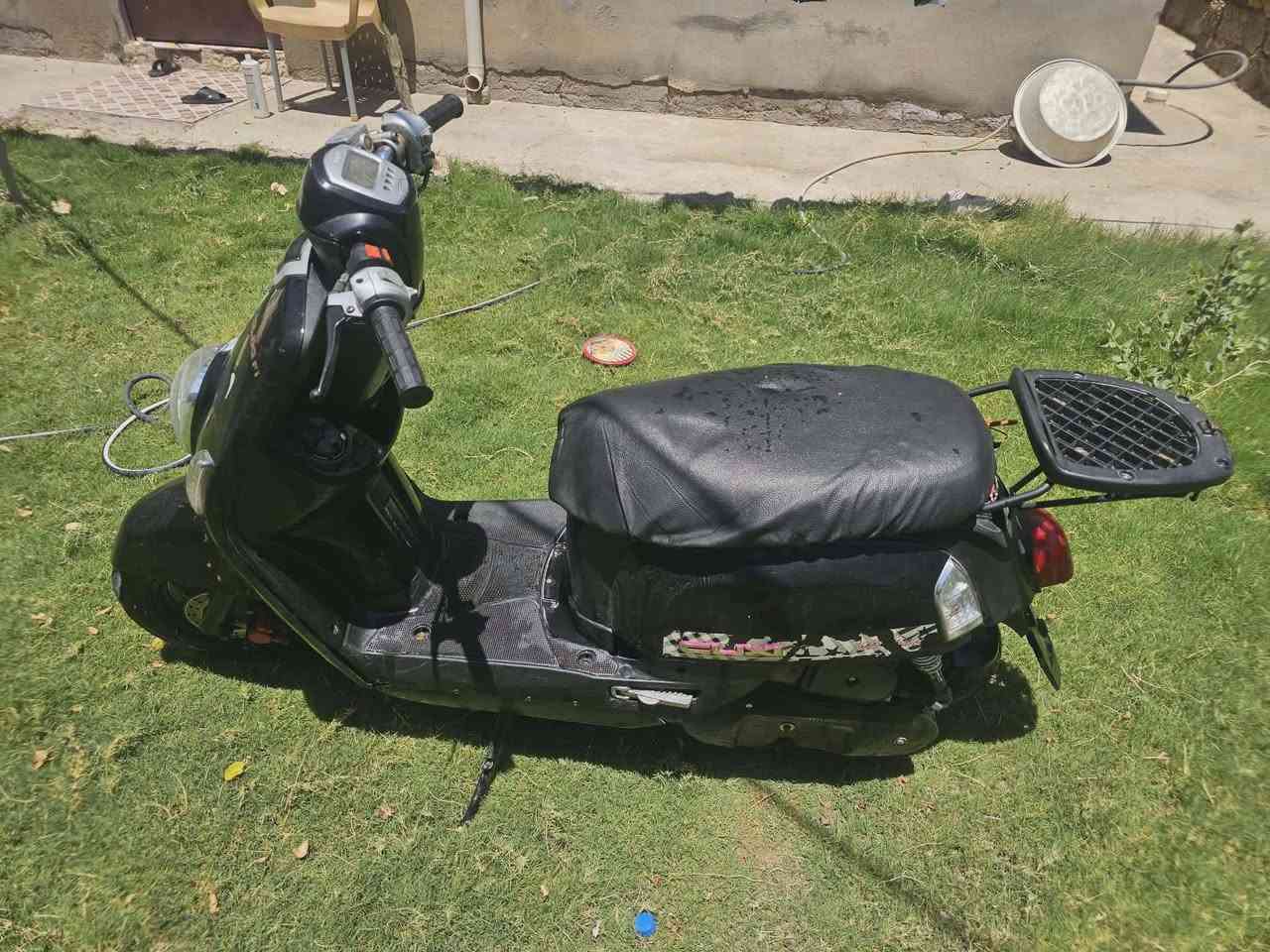 سلام عليكم دراجه البيع نوع دراجه بوليس موديل 2004 نضيفه سعر 500 بيه مجال قليل حك جيه علوان بعقوبه بهرز  رقم تليفون ***********/***********
