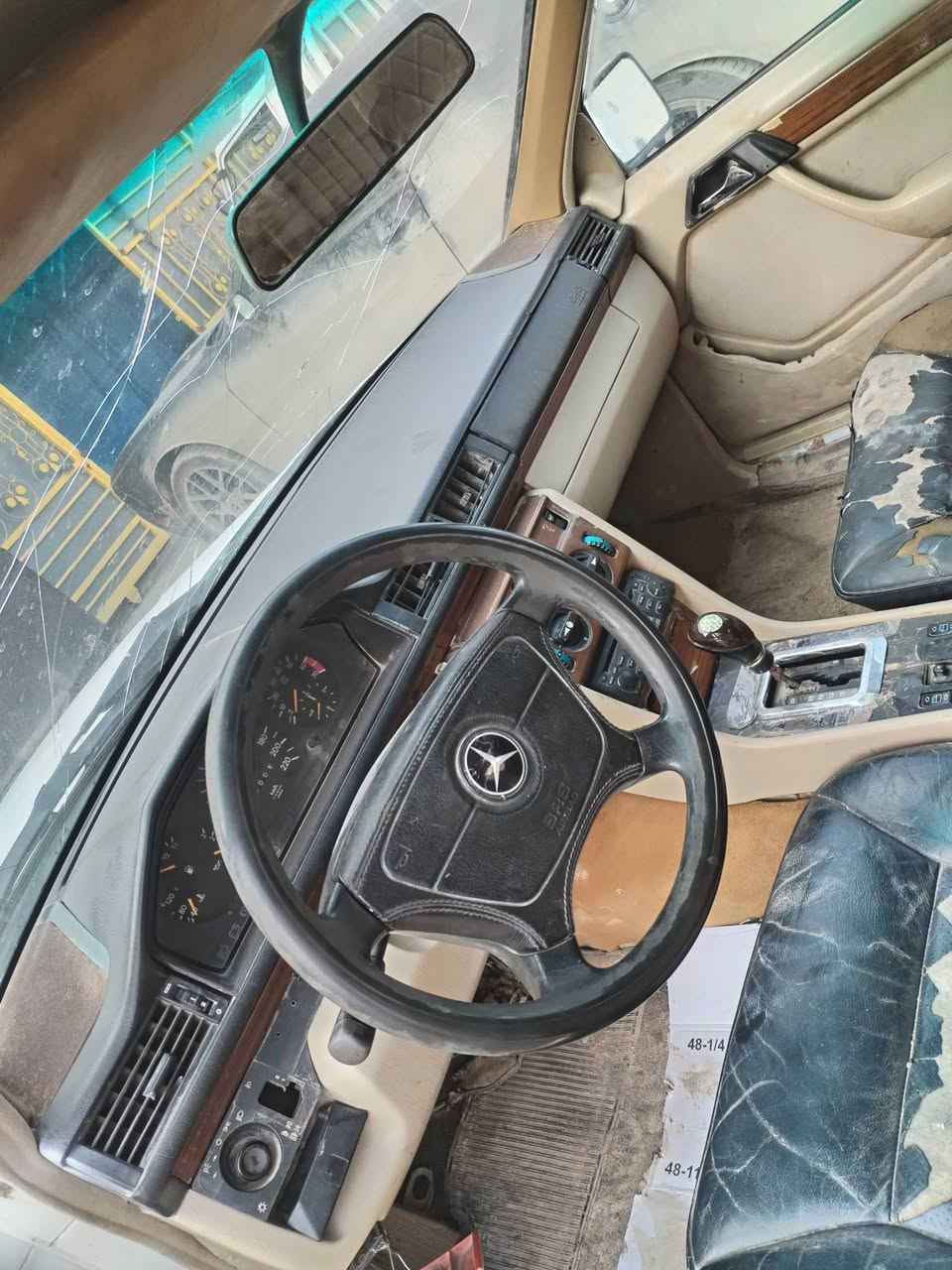 البيع مارسيدس، مكينته وكير مكفولات، مل، بطه، 3000،صاحبهه،متوفي،رقم،واصط،حدايه،جديده،مع،تخم،تايرات،كهربايات،شغاله،،،،،،،،،،،السعر،٢٢،العنوان بغداد تقاطع النهروان ***********
