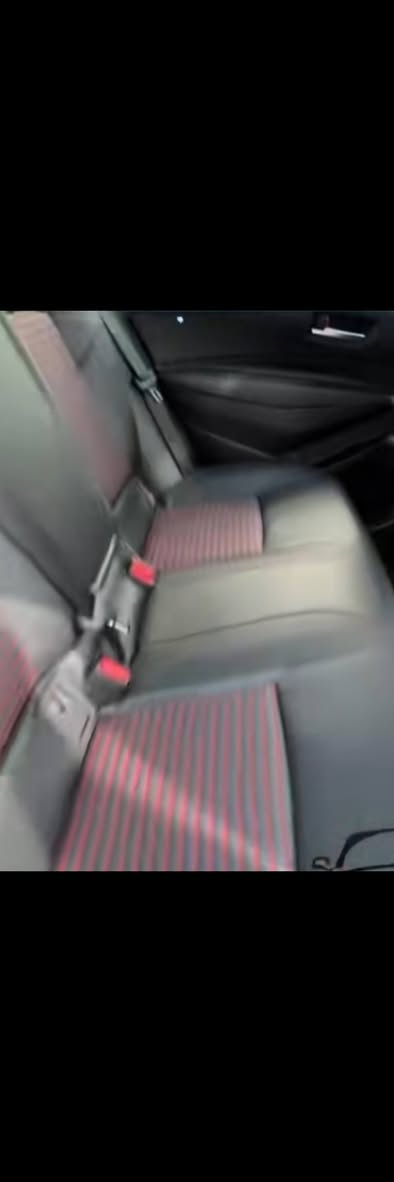 السلام عليكم...لبيع  كورلا سبورت موديل 2025...شركه .تامين سلطنه عمان  بدون حادث ا.....لاستفسار عن السعر ماسنجر .او .....وطساب ...***********
