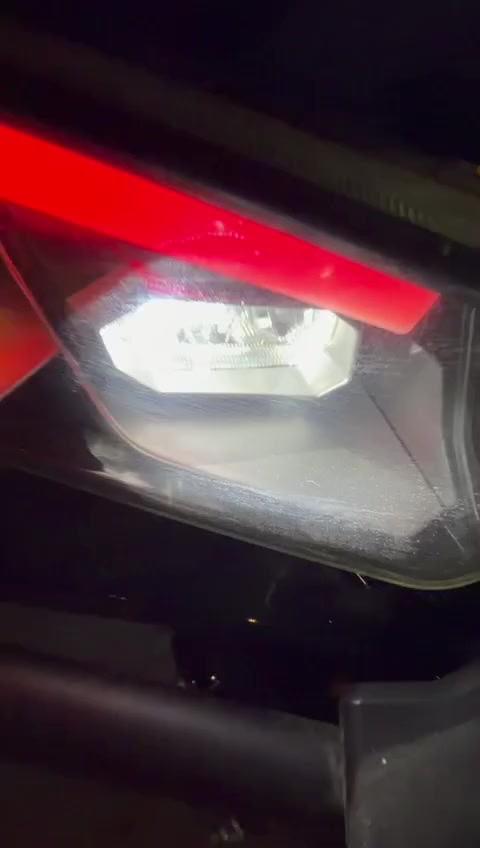 ماطور ماسه لبيع بعده جديد وكلشي شغال بي بطاريات بعده جديده سعر 650وبي مجال رقم ***********
