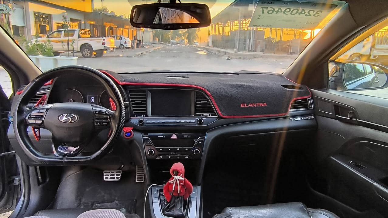 النترا 2018 سبورت توربو 🏁
محرك 1600cc توربو 🚀

المواصفات: 

1-سلايت

2-لايتات زينون

3-بك لايت رياضي

4-شفتات ستيرن

5-كير 7 سرعات

6-ثلاث انظمة قيادة عادي- اقتصادي-سبورت

7-تدفئة كشنات 

8-كشنات جلد 

9- شوتة رياضي (عطاس) 

10- سماعات انفنتي محيطية 

11- انارة ترحيبية بلباب

12-بصمة ابواب 

13- حساس الصندوق ( من تتقرب يفتح )  

14-تبريد قطعتين صفحة بارد صفحة حار وبكيفك

15-حساس ضغط التايرات مع رقم الضغط

16-كير اتوماتيك +عادي 

للتواصل على الرقم او واتساب: 
***********
