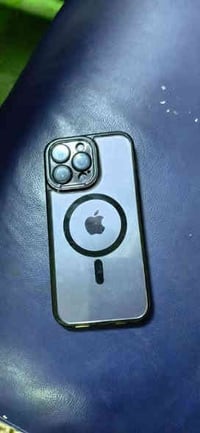 آيفون 14 برو ماكس ذاكرة 256 جهاز جديد ونظيف  للبيع موجودة كافة الملحقا...