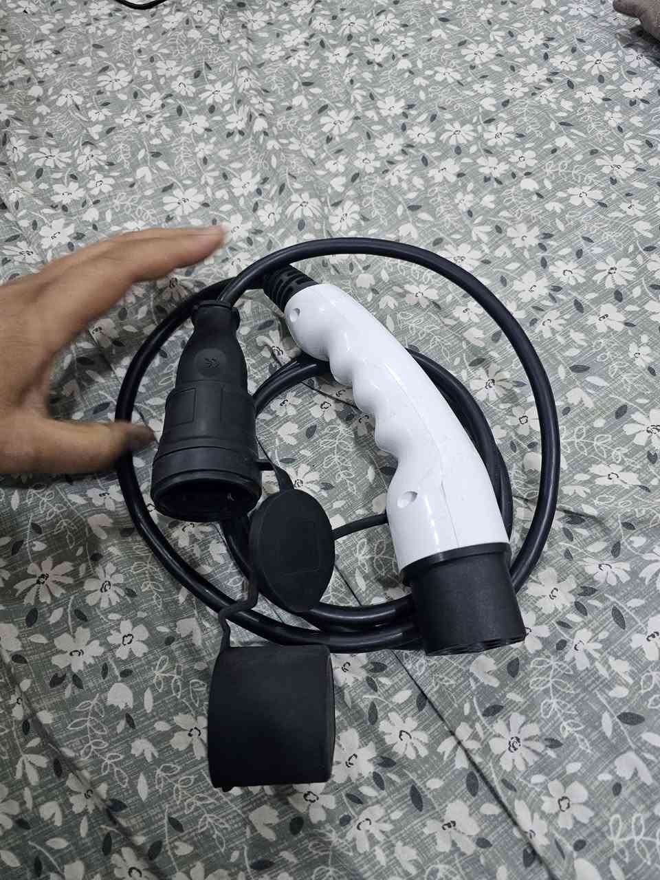 كيبل لسيارات ال byd اخذ كهرباء من السيارة للتواصل *********** موجود واتس اب
