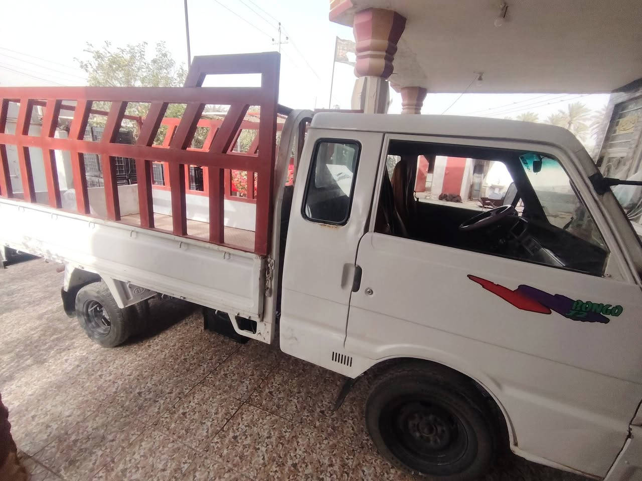 بنكو موديل 96 سياره مكنه كير ***********
سعر المطلوب 47
وبيه مجال
وكسن وشاشي مكفولات 
رقم كربلاء  راعيهه يريد تحويل 
مكان سياره بابل سده الهنديه
رقم راعيه 077
