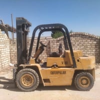 كلارك • ٤ طن • ارتفاع ٤م