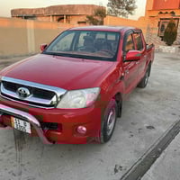 بكم هايلوكس للبيع موديل 2011 كير ومحرك شرط  ضرر جاملق بونيد  تواير وصد...