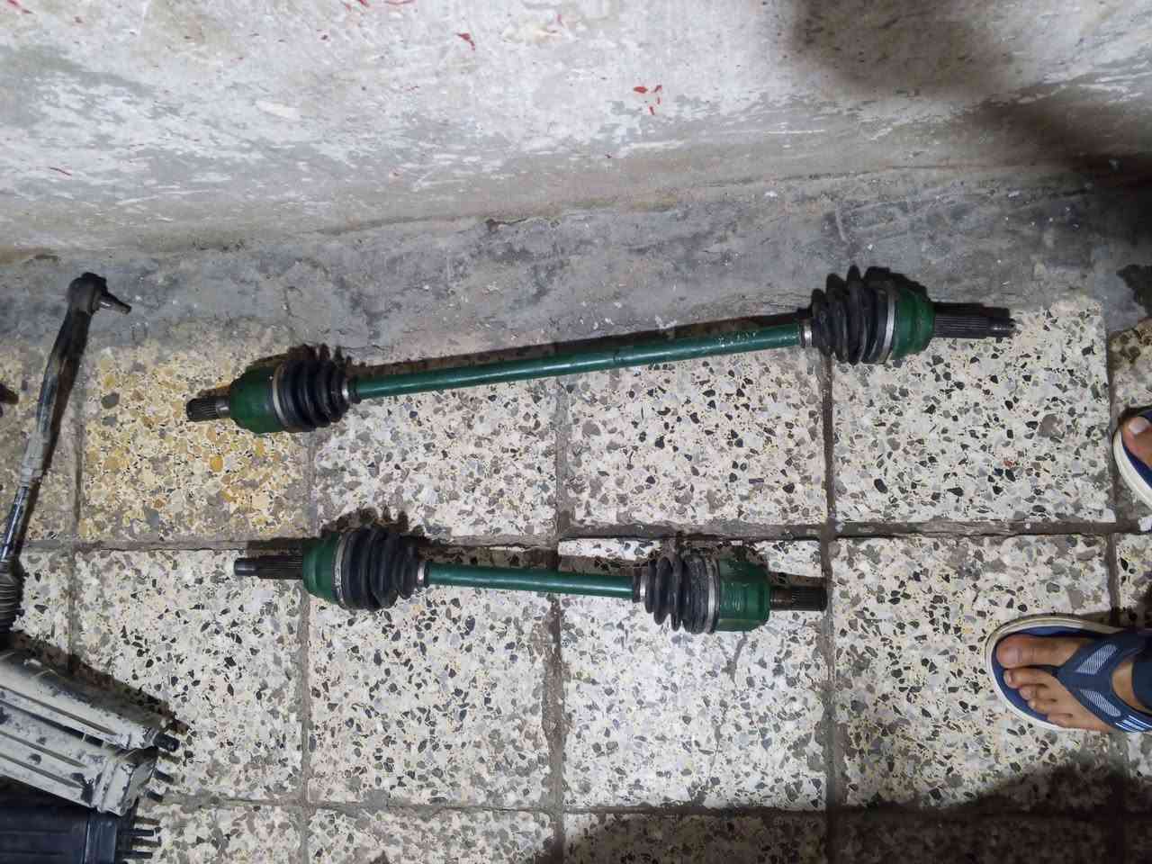 مشط النترا مضلع مجفت وكامل السعر70
درايم شفتات اصلي يرادلهم صلايب 80
درايم شفتات صيني درجه أوله جدد 100
شاشات النترا مضلع 2 ب40الف 
كاتم صوت كزوز 75
مباخر النترا مضلع وحده جديده اصليه وحده تفصيخ ثينهم على الفحص ب80
دبل كامل معه اللوي ب50 الزوج


**إذا كنت صاحب هذا الإعلان وتريد حذفه لأي سبب، رجاءا أرسل رسالة إلى الدعم الفني**