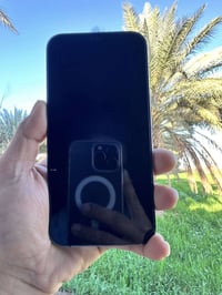 12بروماكس أمريكي مكفول للبيع  ذاكرة 256 او فيلي  بطارية 75 نظيف  السعر...