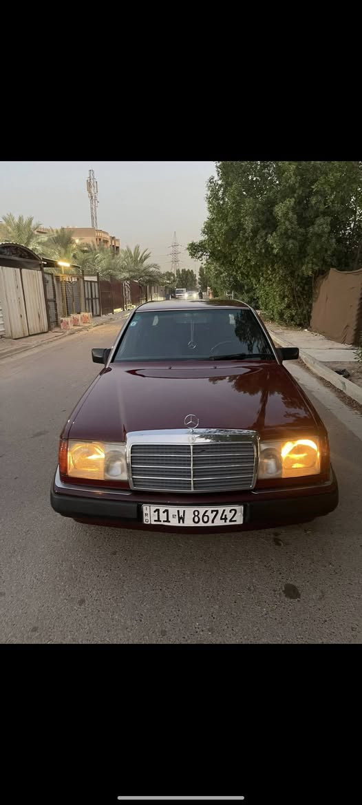 السلام عليكم دب 300 موديل 1991 سيارة حلوة جاهزة تبريد ثلج وارد يابان صبغ عام بدون ظربة قواعد بلاد مكان السيارة الدورة السعر 75 وبيهة مجال ***********
