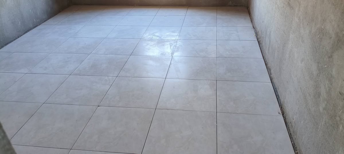 خلفه سراميك جداري رضي متفرق التواصل ***********
