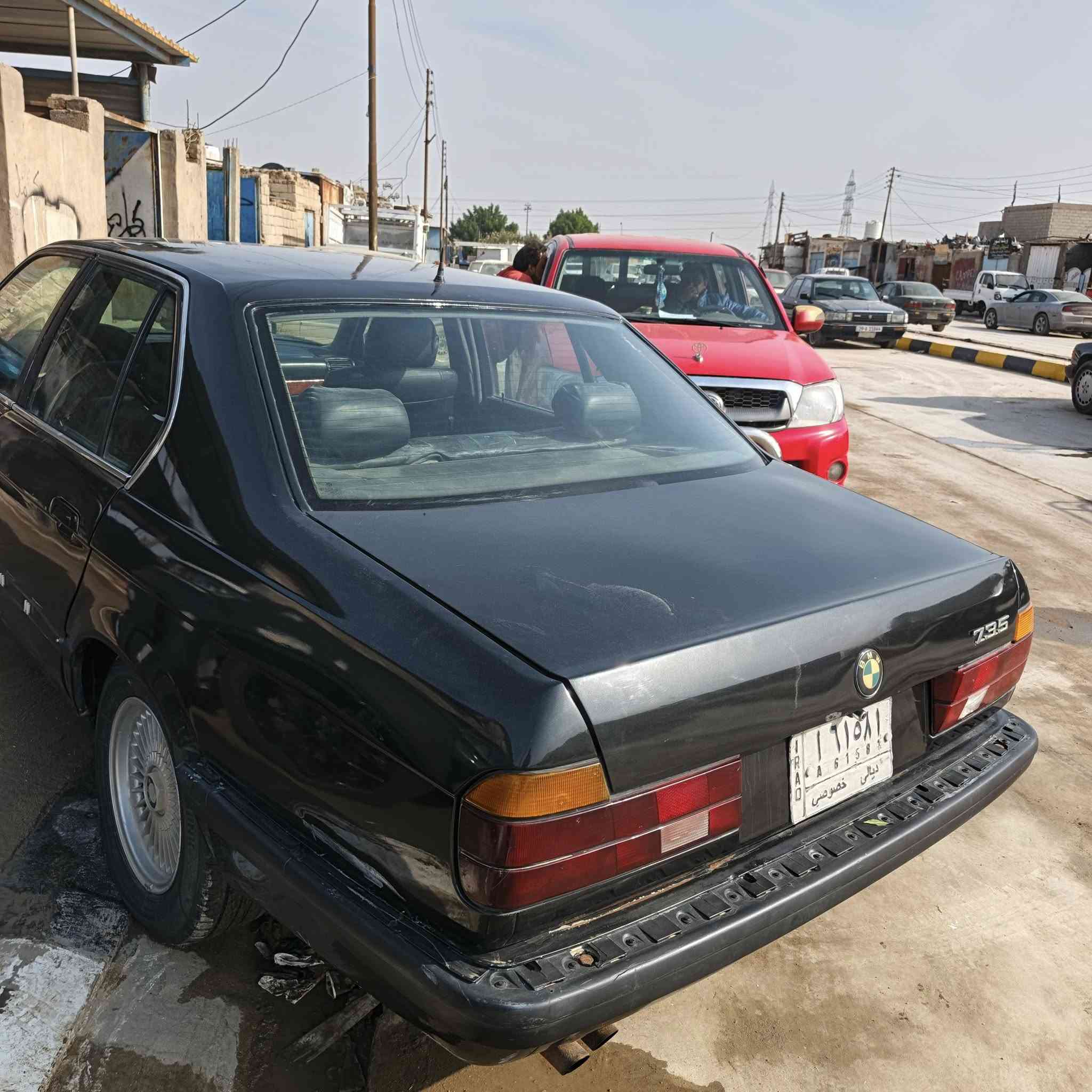 سلام عليكم بي ام ٧٣٥ مكينه بلاد كير عادي رقم ديالى مشروع وطني مداور ثاني يوم سعر ٣٣وبيها مجال ***********
