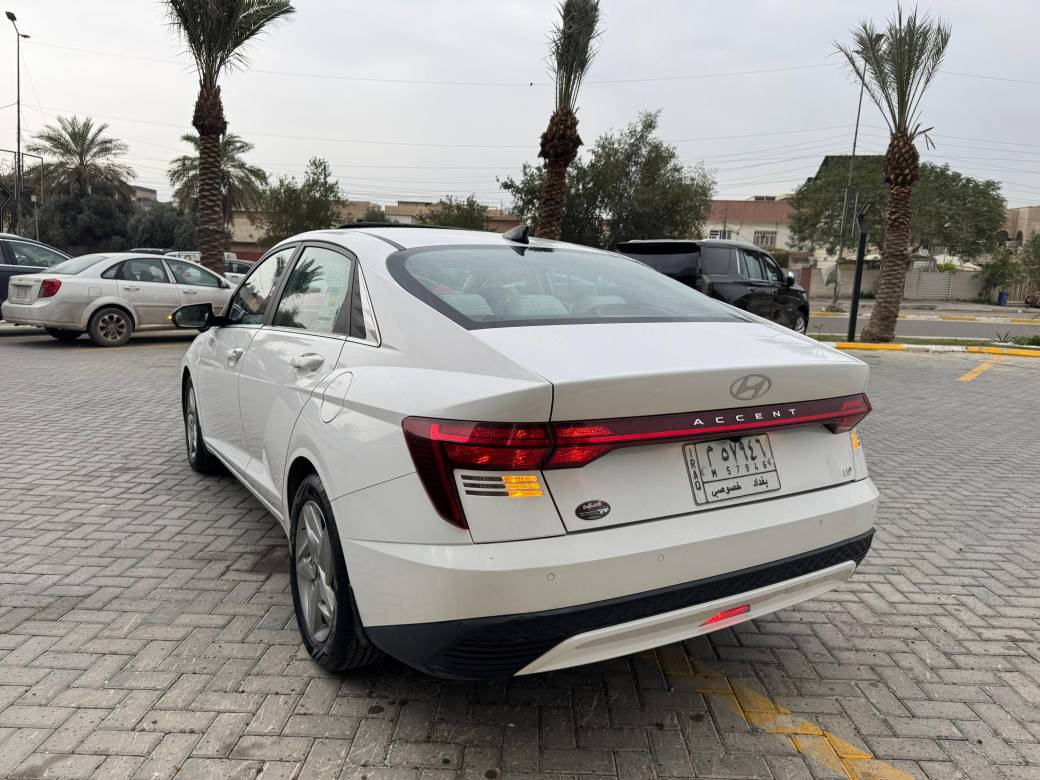 السلام عليكم 
هونداي  اكسنت 2024 خليجي 
ماشيه 43 
سياره جاهزه بدون نقص ومكفوله 
مواصفات 
شاشه 
كأمره 
تحكم ستيرن 
سلايت روف 
اشاير بل مري 
مري شفط 
مكانها بغداد حي الجهاد 
السعر 140$
رقمي *********** بغداد, العراق
