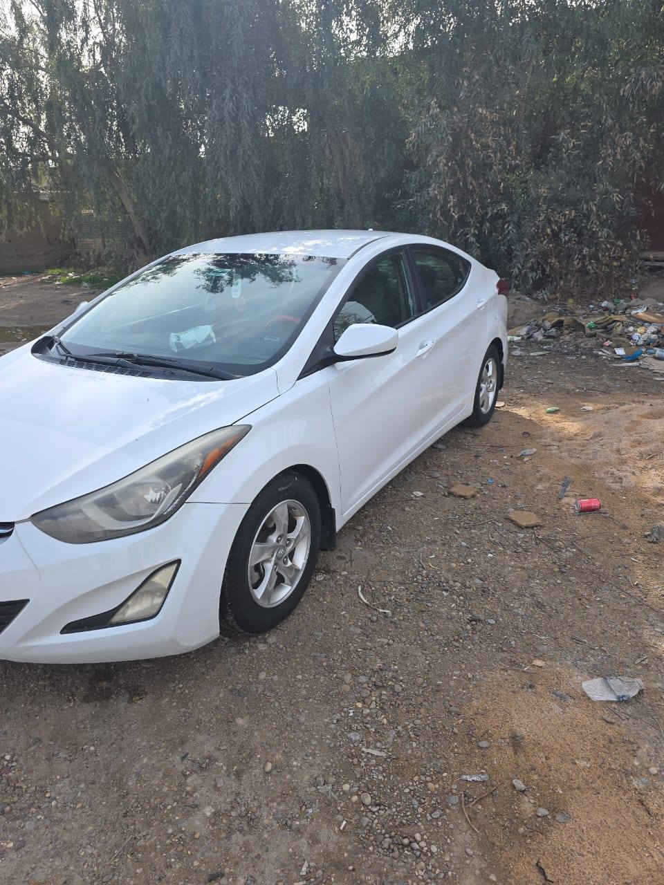 السلام عليكم 
النترا موديل 15حادث قبق جنطه بدون دواخل مراوس حسب القناعه مكان بغداد/الكرخ ***********
