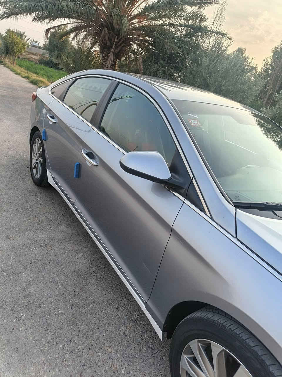 السلام عليكم من رخصه الادمنيه طبعا 
سوناتا 2016 وارده امريكي GDiمحرك 2400
ضرر فقط بنيد رقم بغداد عارضه 130 وبيه مجال بسيط العنوان الانبار رمادي رقم صاحب السياره *********** 
وارجو من لي مو شراي لا يتصل
