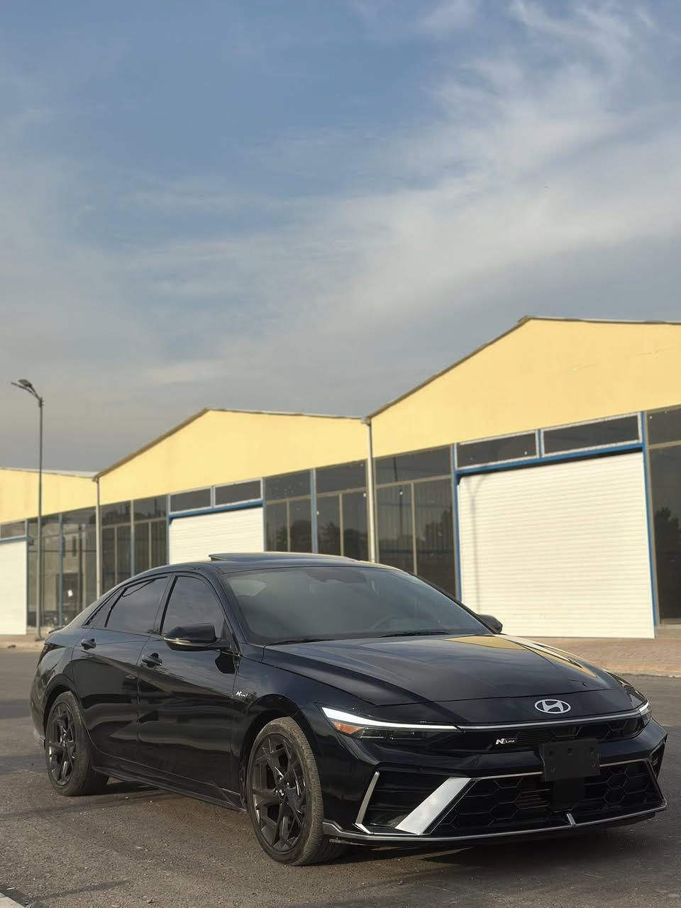 هونداي النترا ان لاين 🚀موديل 2024 شكل جديد رياضي اسود ملكي 
دخول جديد منفيس بسمي 💯💯 
بسعر مناسب جدا 
حادث (( فقط جاملغ خلفي اخت كلين بدون ايرباك )) 
دواخل وشواصي مكفوله 
(( رقم الشاصي مرفق ))
مواصفات_ 𝐍 𝐋𝐢𝐧𝐞 🚀🚀
فول فول مواصفات ١/١
ماشيه9 الف فقط بحالة الزيرو بعدها
فتحة سقف سلايد
ابواب بصمة
بصمة تشغيل 
تشغيل عن بعد
شحن واير ليس
شاشة ايباد كار بلي واتو اندرويد
كاميرا
نظام صوت _𝐁𝐎𝐒𝐒
شفتات ستيرين
اشارة ترحيب
نقطة عمياء
تحديد سرعة
تحديد مسار
رادار امامي 
رادار جانبي 
رادار خلفي 
نظام _ 𝐍𝐎𝐑𝐌𝐀𝐋
نظام _ 𝐒𝐏𝐎𝐑𝐓
نظام _ 𝐒𝐌𝐀𝐑𝐓
كشنات مخمل و جلد عليه حرف 𝐍
كشنات كهرباء وهيتر 
صندوق ذكي
لايتات ليد عدسة زينون 
بكلايت ليد متصل
وبعد هواااي مواصفات 
~~~~~~~~~~~~~~~~~
***********
بغداد شارع فلسطين
