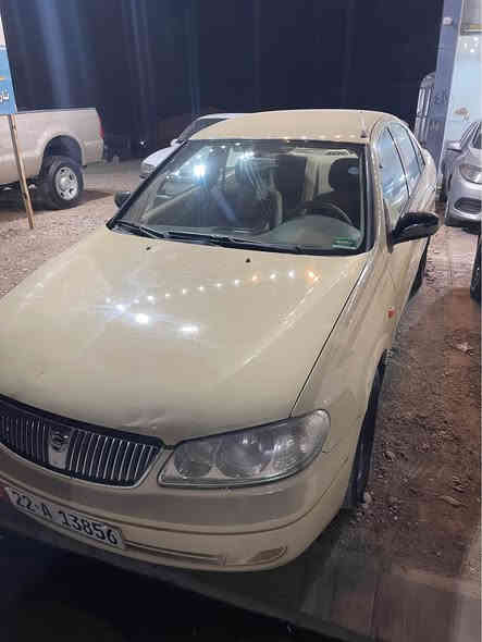 نیسان سەنی تەکسی 2009 گێڕ عادی جام کارەبایی ناو زەرد 
ڕەقەم و سەنەوی نوێیە گێڕ و مەکینەی بەشەرت تەبریتی بەشەرت تەحویل و غەرامەی بەشەرت 
سەیارەکە دوو پارچە و نیوی بۆیاخە بێ ناوگرتن پێش و پشتی کەپسە 
سعری ١٠٢ گەڵا و مەجال 
***********
هەولێر بنەسڵاوە أربيل
