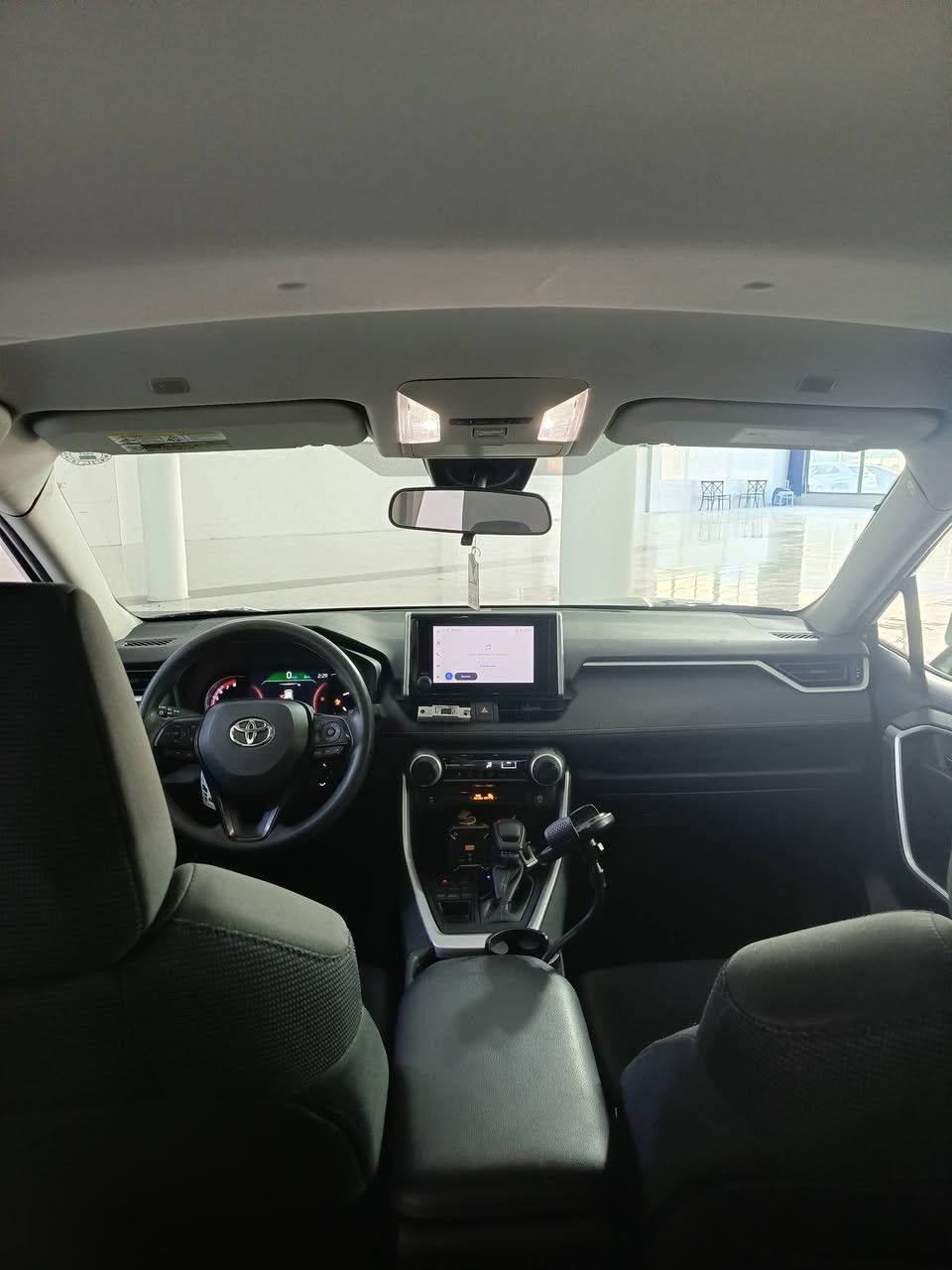 🚘 تويوتا راف4 (RAV4) 2023 موديل، LE AWD Tech
نمرة السيارة (الجاهة): 24-L 70592 (دهوك)
اللون: غرationستg رمادي غامق (Gunmetal Grey)
✅ الكيلومترات: 35,000 كم
✅ الفصّة: موجودة
✅ الكيت: أوتوماتيك
✅ الوقود: بنزين
✅ نوع الدفع: AWD (دفع رباعي)
🎨 صبغ: 2 قطعة مصبوغة (غير أورجينال)
✅ الحالة: تدشّر زينة، ماكو مشكلة بالمكينة
✅ الشكل الخارجي: نظيف وممسوح زين، الفانوسات LED أصلية
سيارة في معارض دهوك تيرمينال الرقم  55 📍 
*********** واتس اب
