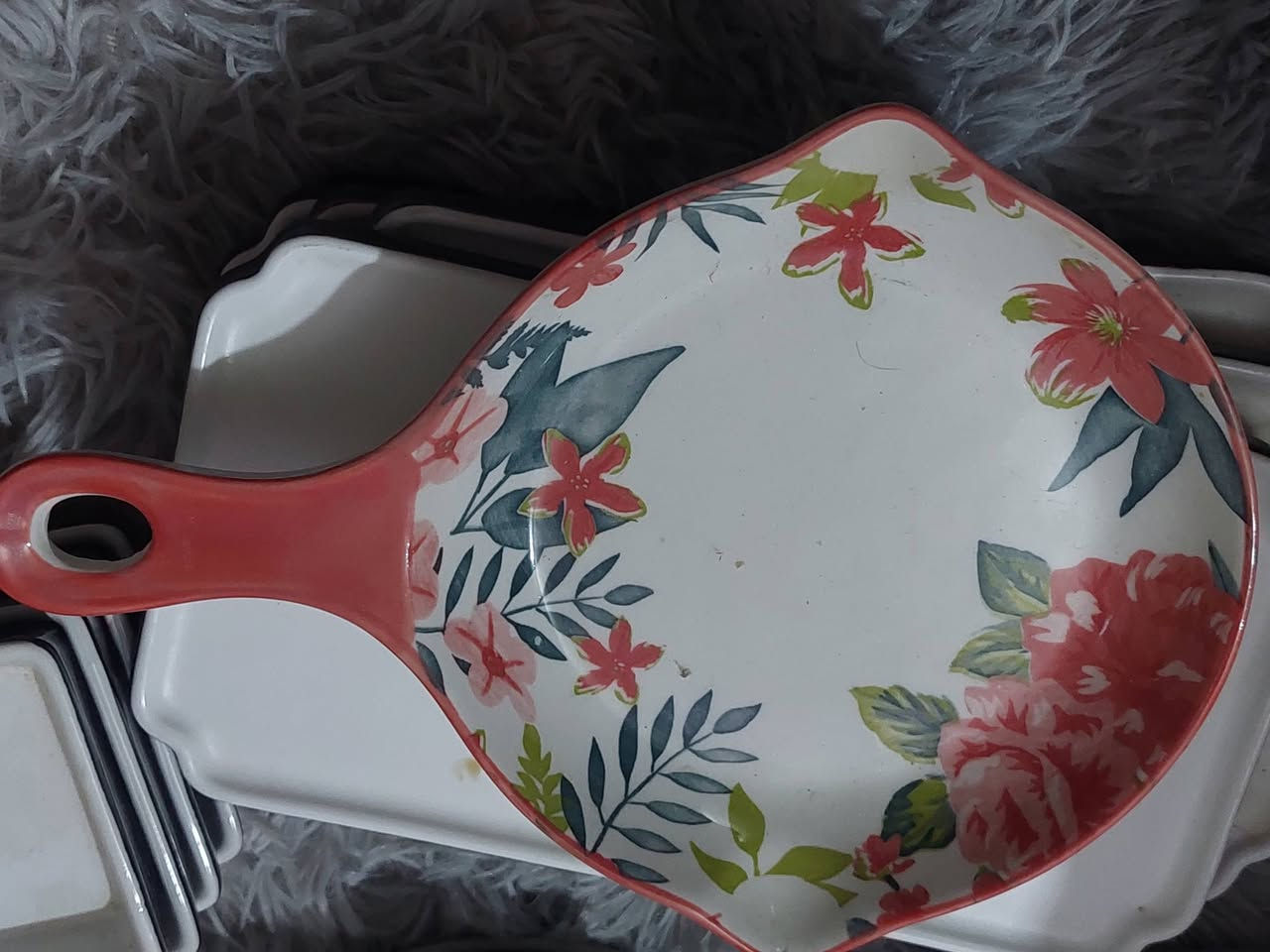 مواعين بوهيمي اوربي متوفر سيتات او مفرد  كارتون صغير  ملون٢٥  الف وكبير  ٣٥ الف  يوجد خدمة توصيل  داخل بابل


**إذا كنت صاحب هذا الإعلان وتريد حذفه لأي سبب، رجاءا أرسل رسالة إلى الدعم الفني**