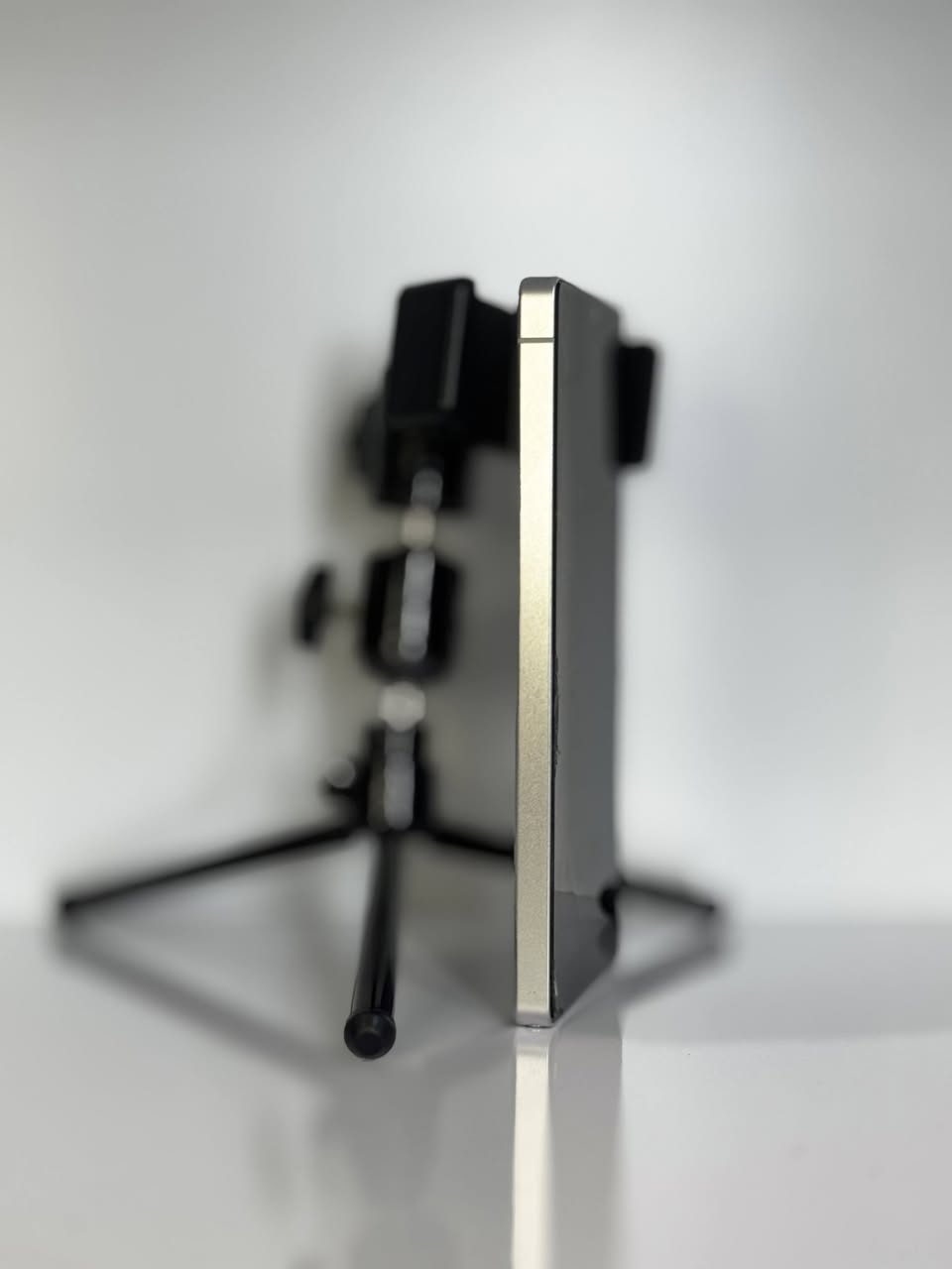 سلام عليكم
التر S25
ذكره 256
نضافه 100-100
تلفون مستخدم شي قليل 
بعده دخل ضمان عين فهد 
مليون و 200 وبي مجال قليل 
مكاني بغداد الشعب
*********** اتصال
*********** واتساب
