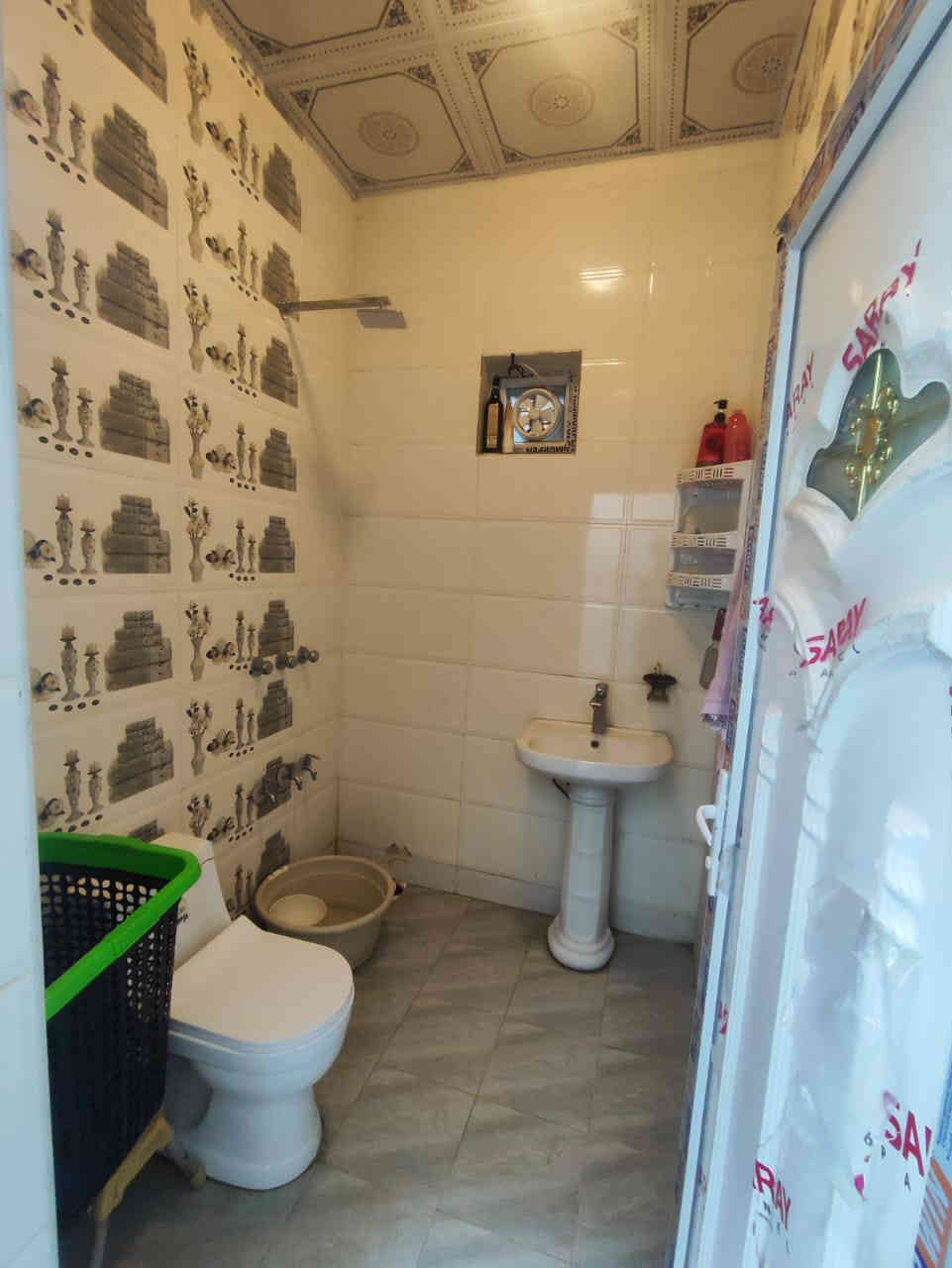 مساحه ۱۰۰ متر سعره ٧٥ مليون وبي مجال الشراي

...

يحتوي على صاله مطبخ هول داخلي وخدمات وغرفتين نوم قريب على شارع العام حيل واصلهة مي وكهربا تبليط موقع جداراقي

العنوان منطقت الدوانم نهایت شرطه الخامسه قرب البياع ول سيديه ١٠ دقايق عن السيديه
الاتصال/***********

طابو زراعي سند ۲۵ قرار محکمه مکاتبه معه بل سند
