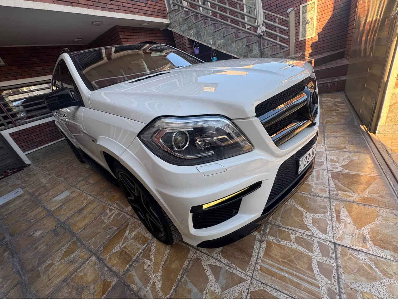 مرسيدس GL 500 موديل 2013

وكالة خليجية – فول مواصفات

محرك 8 سلندر

المسافة: 152,000 كم

الحالة: مكفولة من الضرر والصبغ

الفئة: فول للأخير

كت AMG بلادي

تعليق هوائي AIRMATIC

سقف بانوراما

جلد فاخر

مقاعد كهرباء مع تبريد وتسخين وذاكرة

شاشة كبيرة وملاحة

كاميرات 360

حساسات أمامية وخلفية

دخول ذكي وبصمة تشغيل

جميع الأنظمة شغالة

الإربكات سليمة

فحص + هزة + سنوية جديدة

تحمل لوحات أربيل

مسجلة باسمي وجاهزة للنقل

السعر: 245. ورقة

الهاتف: *********** بغداد, العراق
