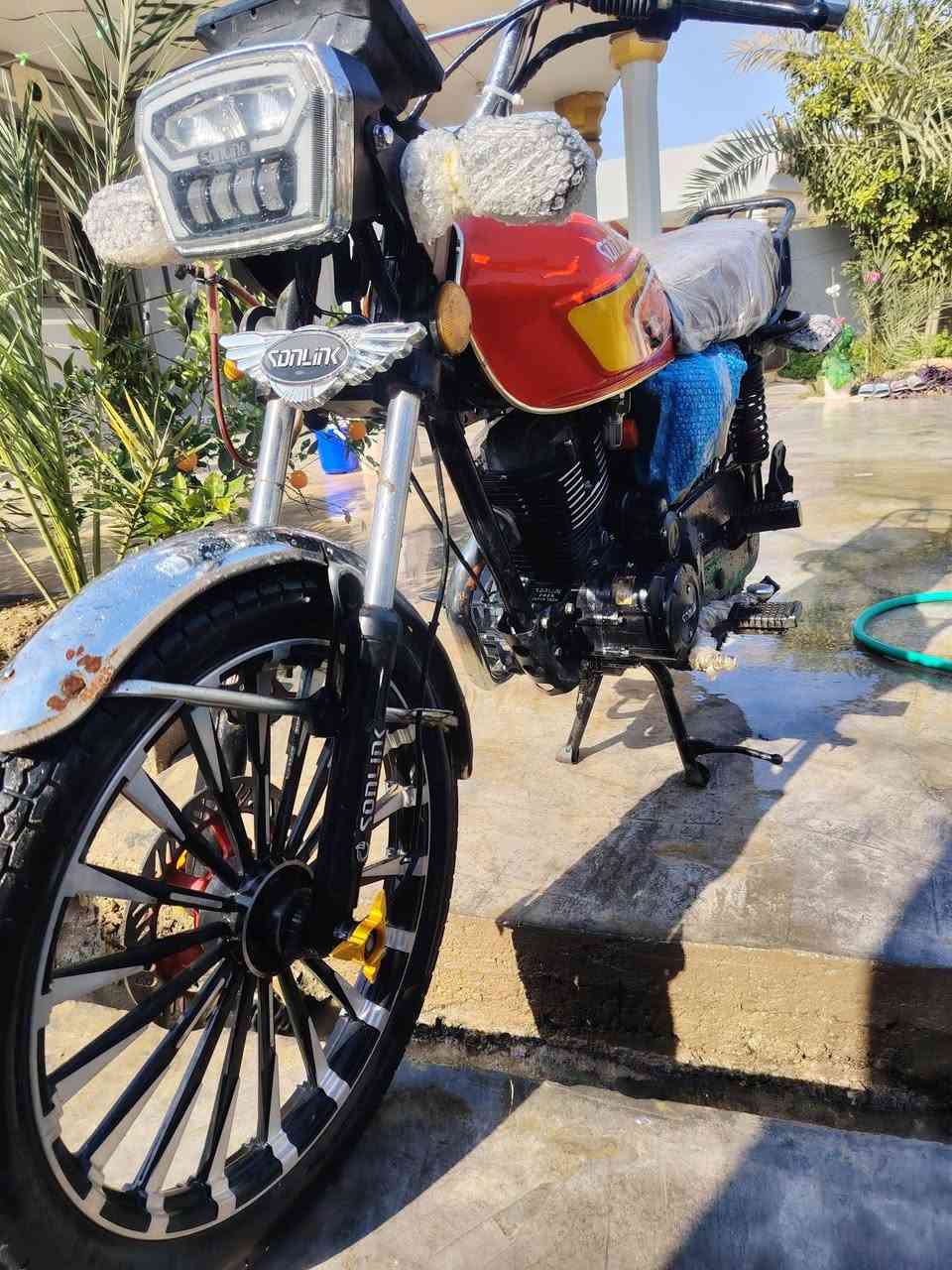 دراجه سيفون سونيك 5 قير محرك 200 محرك كفاله والسعر خاص الرقم 📞*********** 👉
