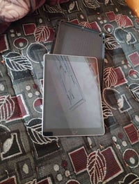 آيباد ٩ • ٦٤ جيجا • بطارية ٨٤%