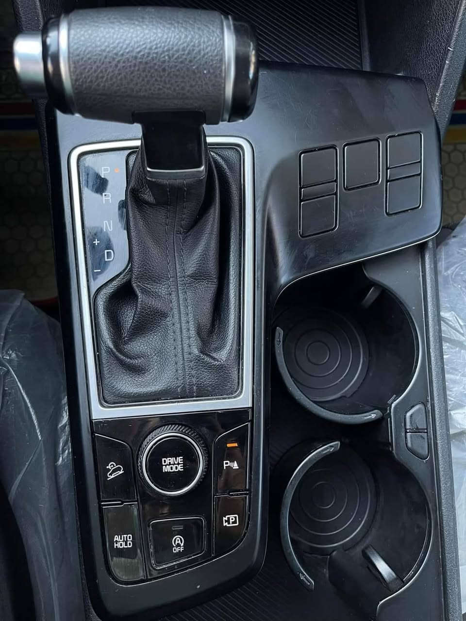 سلام عليكم وارد أمريكي محرك ٢٥٠٠ كيا سبورتج ٢٣ رقم أربيل 
تحويل مباشر المكان بابل المحاويل السعر ١٦٥ ورقه *********** ابو يزن تفاصيل كامله يمك غير متواجد ع نت
