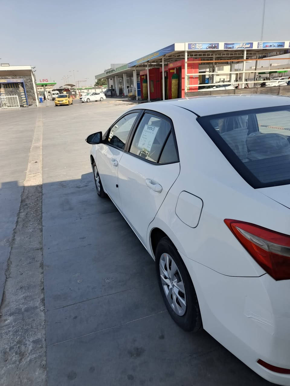 كورلا خليجي ٢٠١٥ مكفوله
السياره ماشيه(٩٩) الف 
، 
السياره ع وضع الشركه 
، 
لاضربه ولاصبغ صدر محرك مكفوله 
، 
العنوان بغداد 
الهاتف ،، ***********
