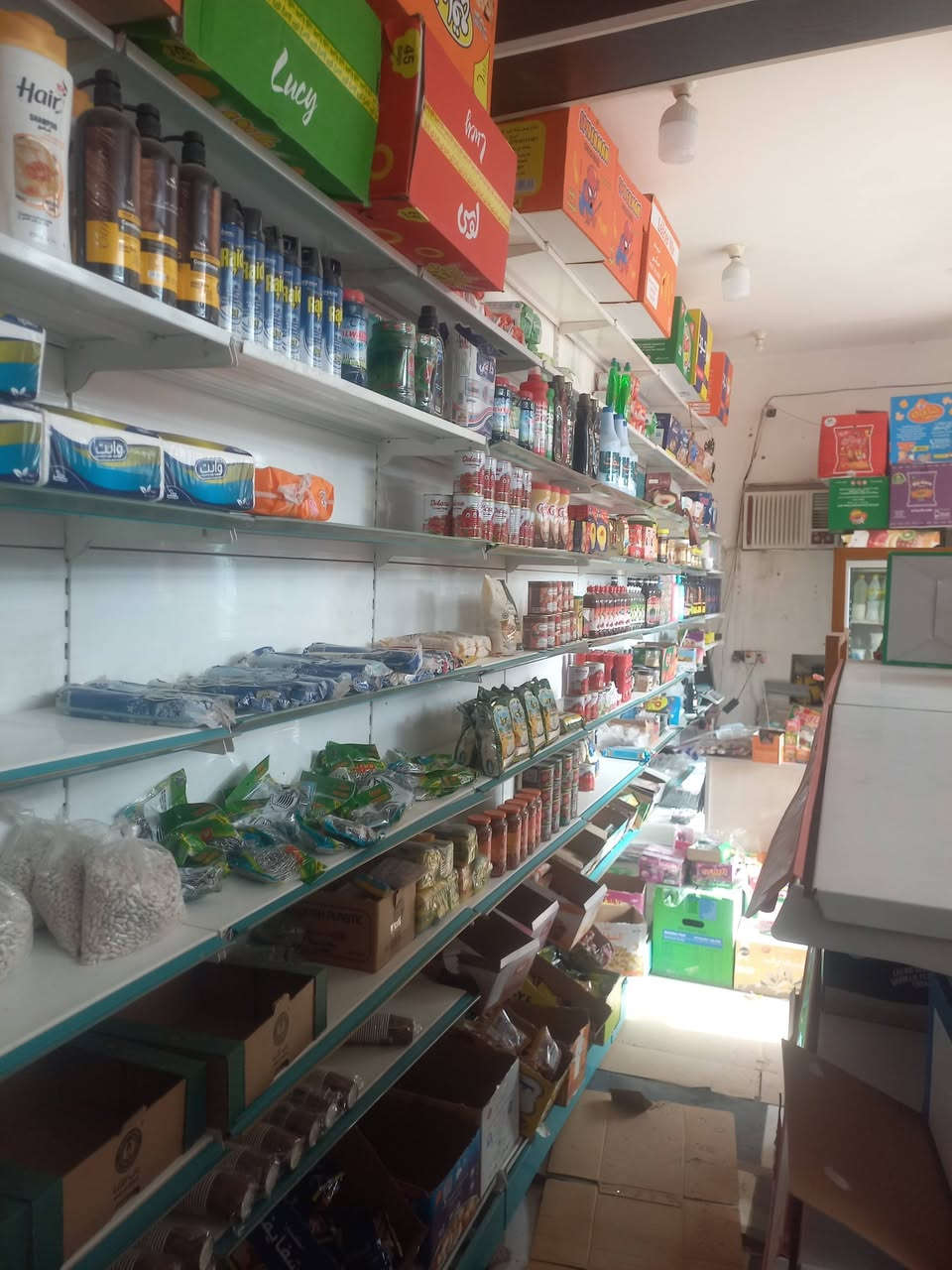 سلام عليكم '''' محل البيع '''
الموقع خاجيه شارع 40 داخل الفرع المحل ركن قرب المدارس '''
محل يحتوي على 6بردات زان درجه اولى و مجمدات 2 ""
ويحتويي سبلت ارضي ومكيف جديد '''
ورفوف جاهزه + منضومة كامرات شغل خير من الله ''''
السعر خاص $$
للاسفسار ***********
